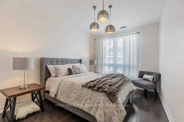 20 Burkebrook Place #610