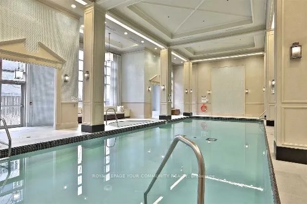 20 Burkebrook Place #610