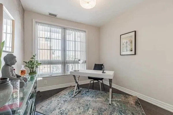 20 Burkebrook Place #610