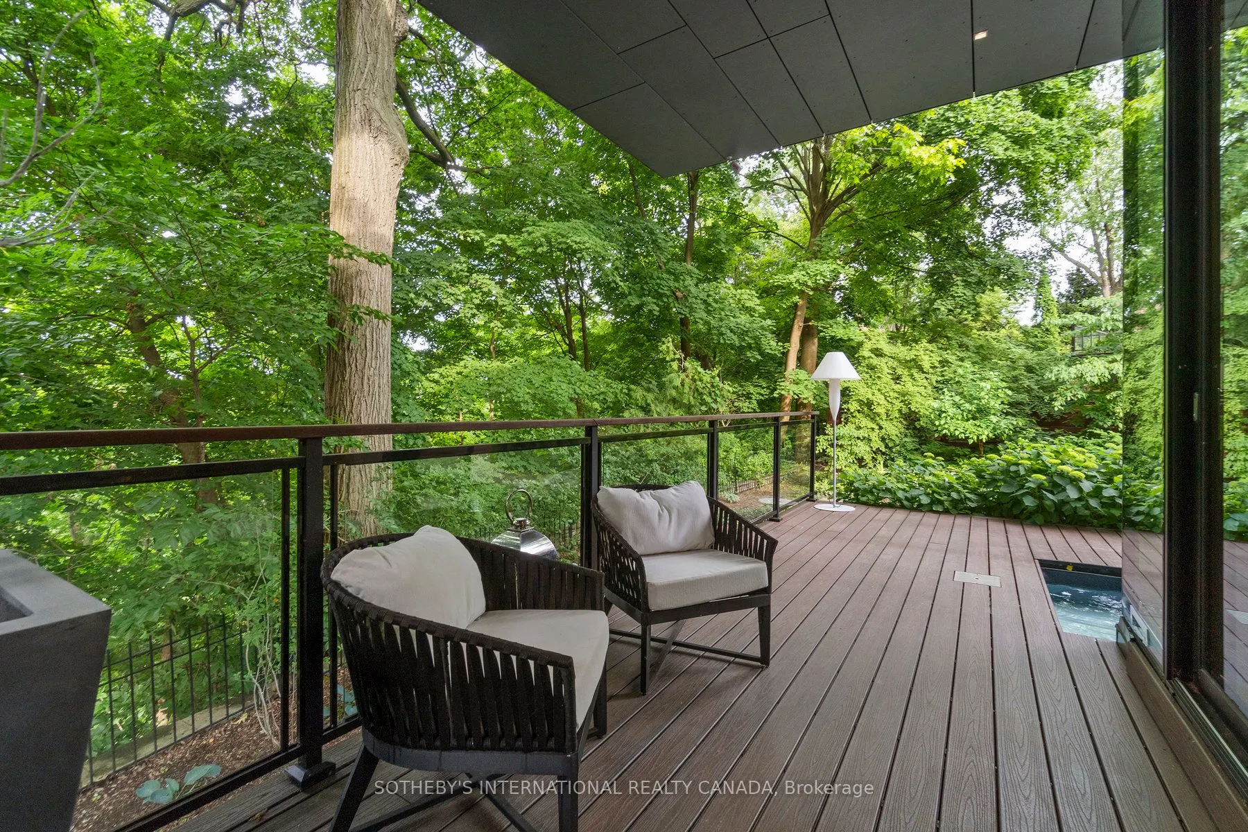 95 Riverview Drive