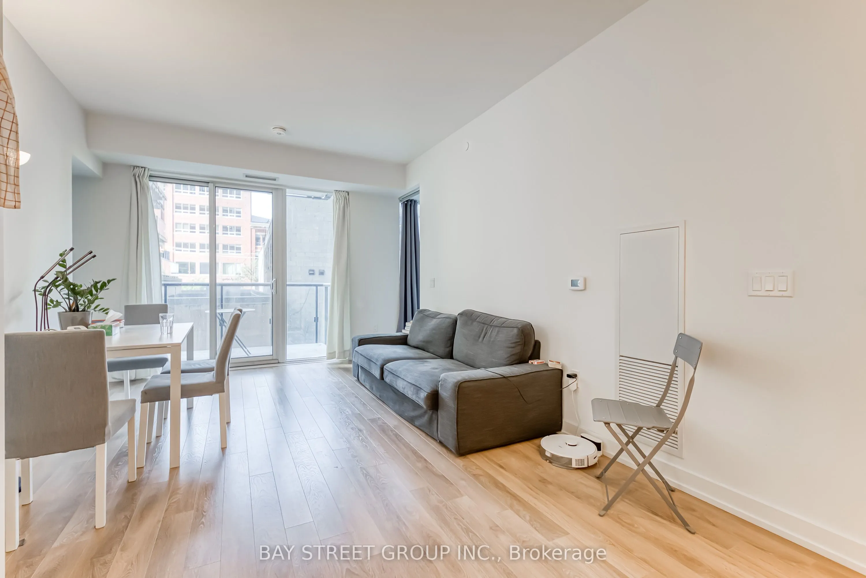 158 FRONT Street E #210