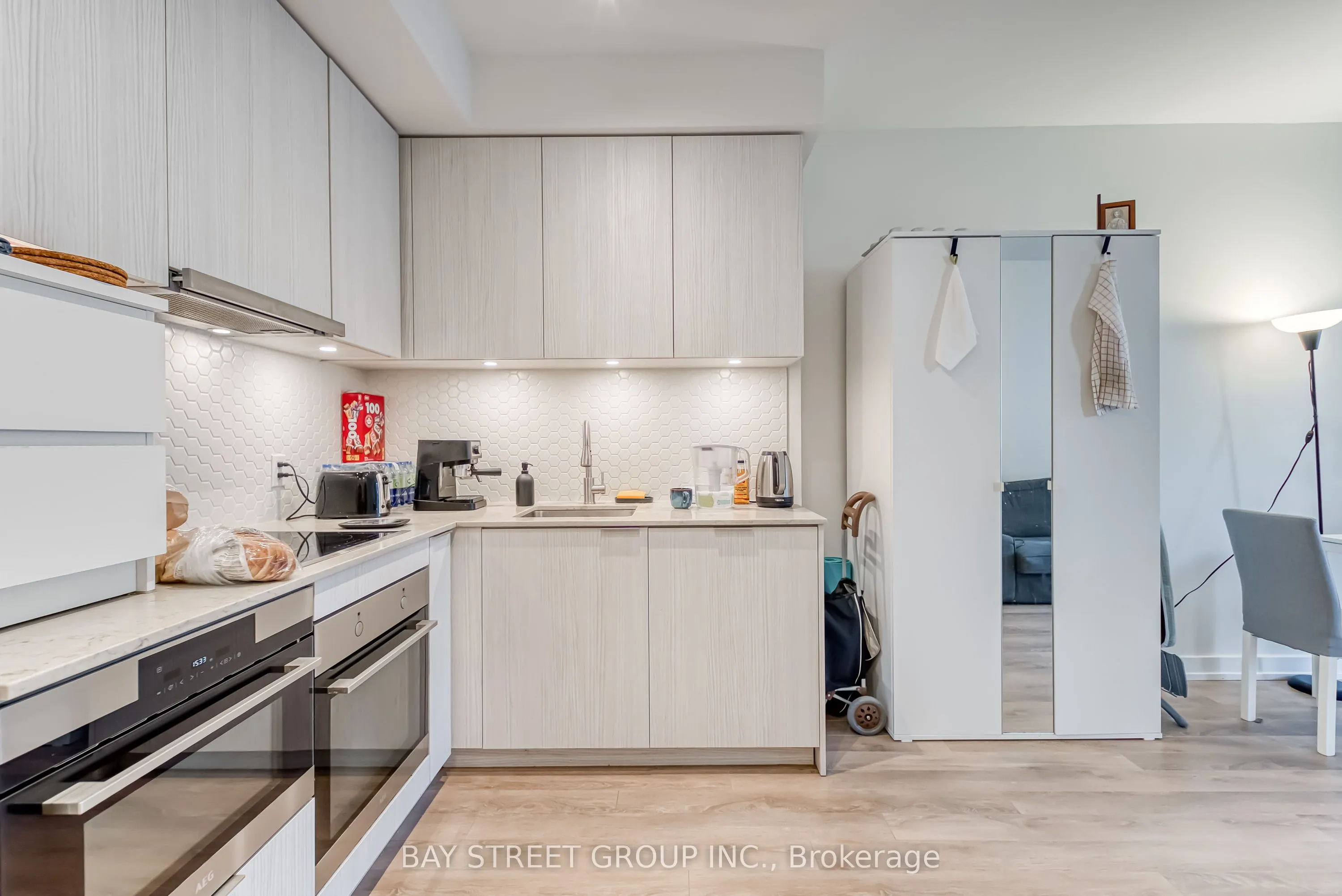 158 FRONT Street E #210