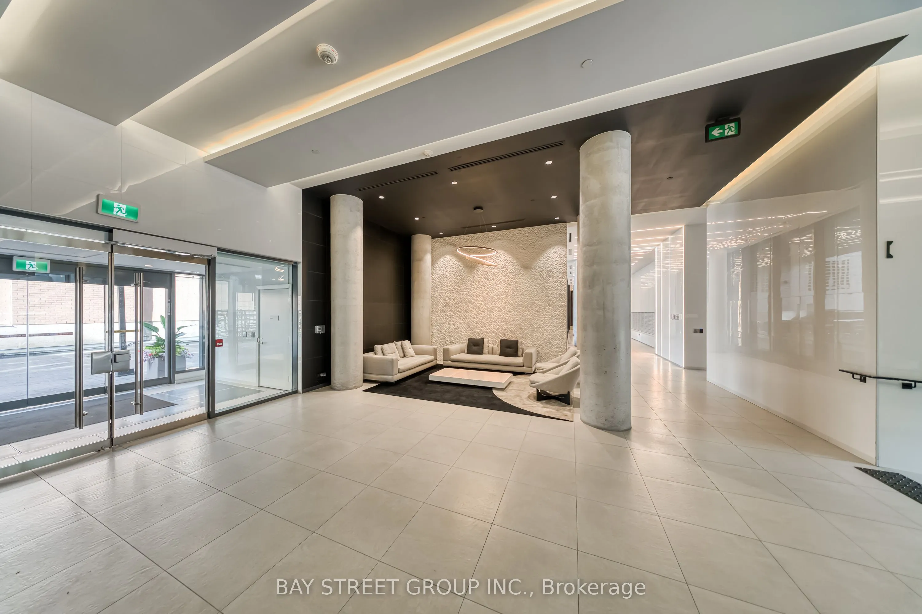 158 FRONT Street E #210