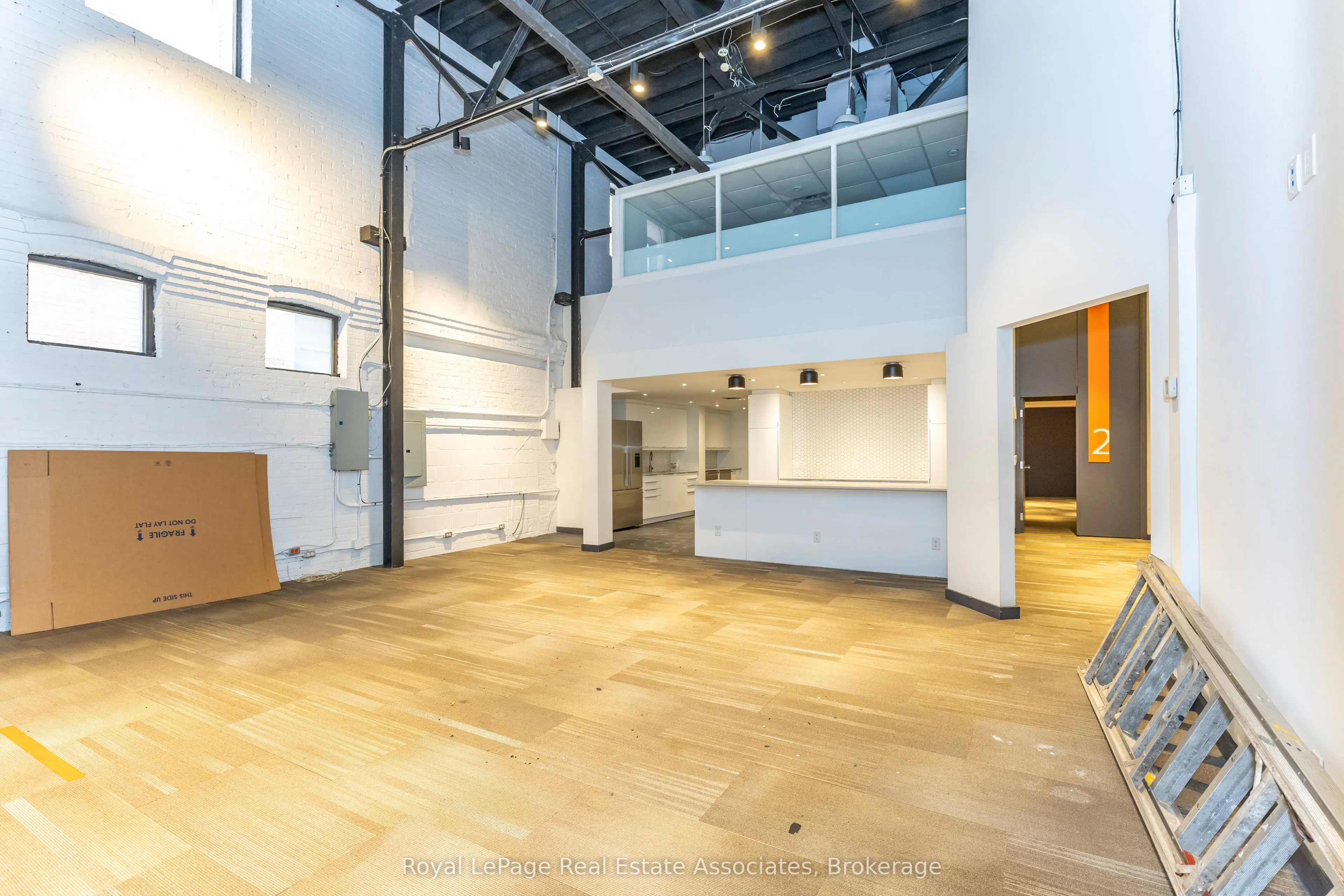 381 Richmond Street E #E