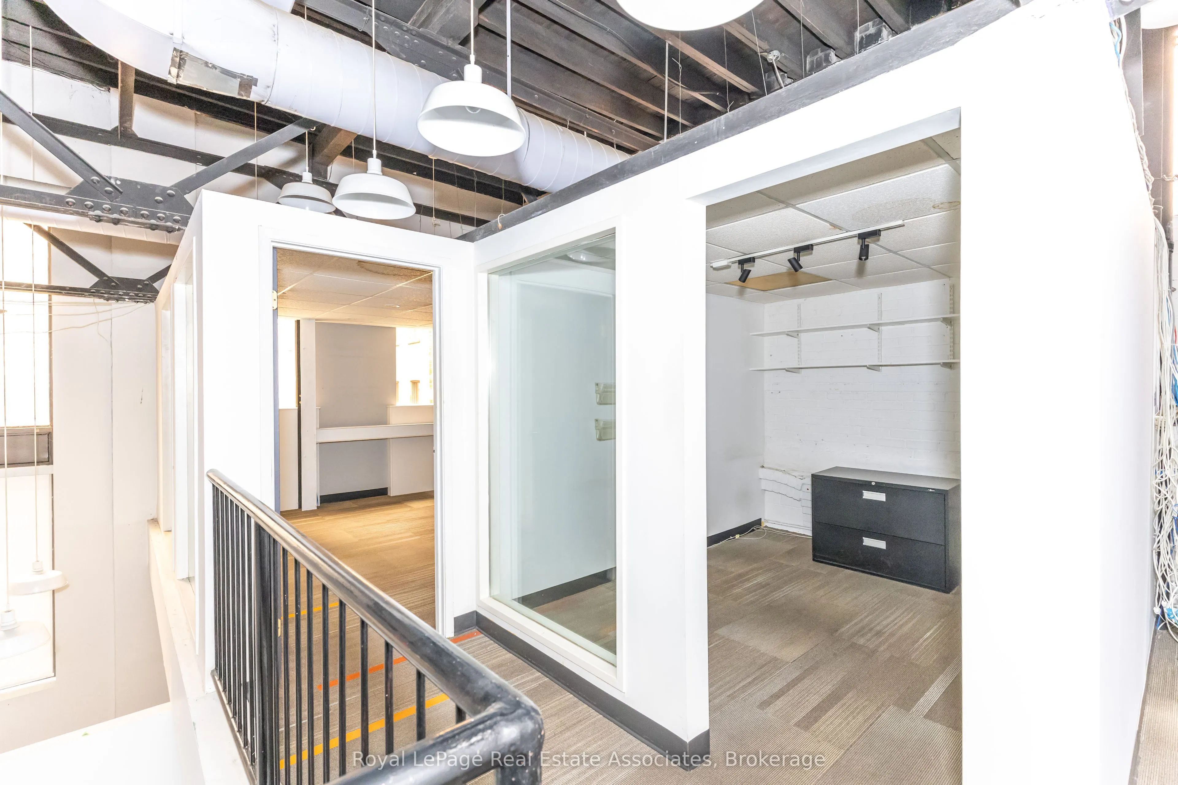 381 Richmond Street E #E
