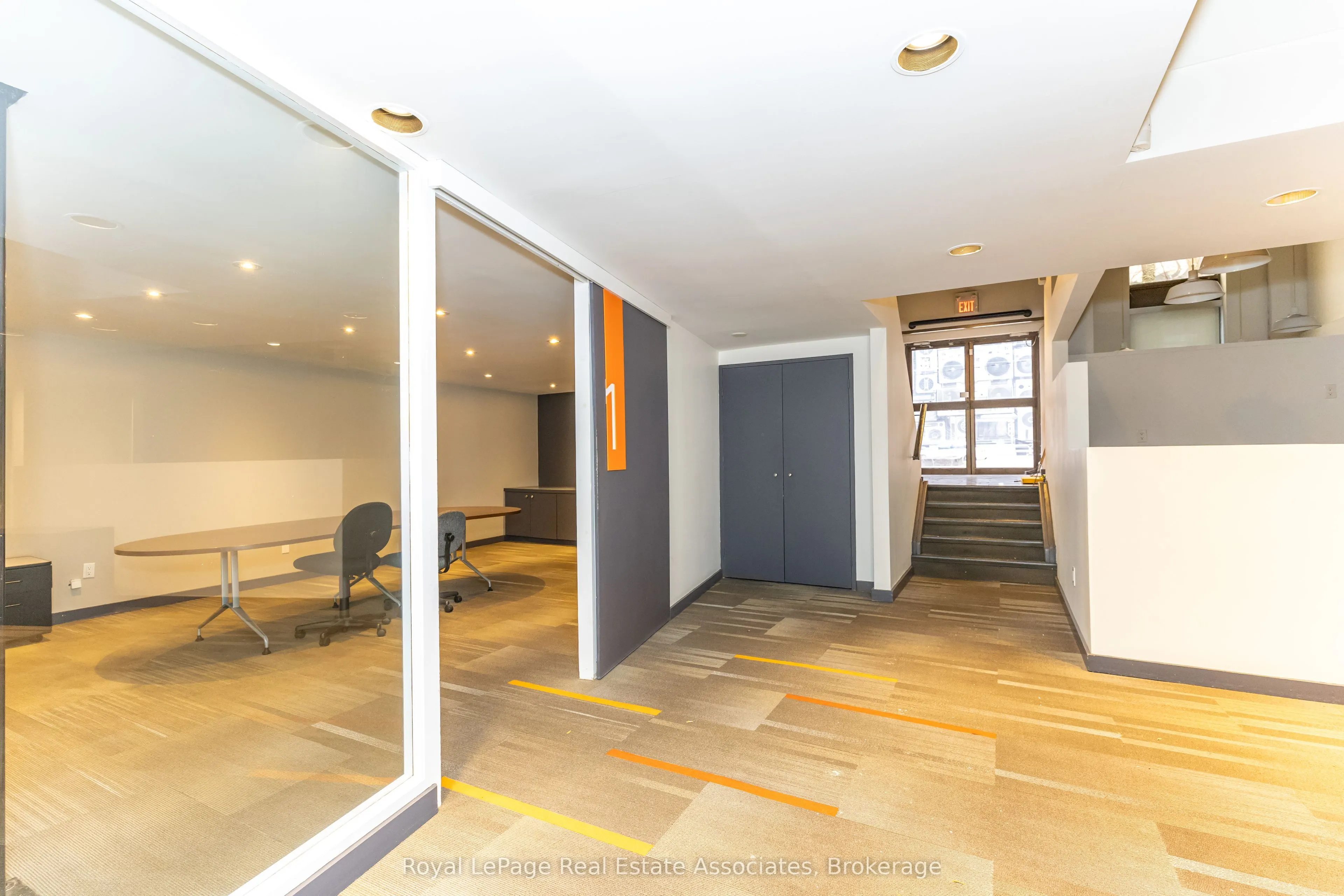 381 Richmond Street E #E
