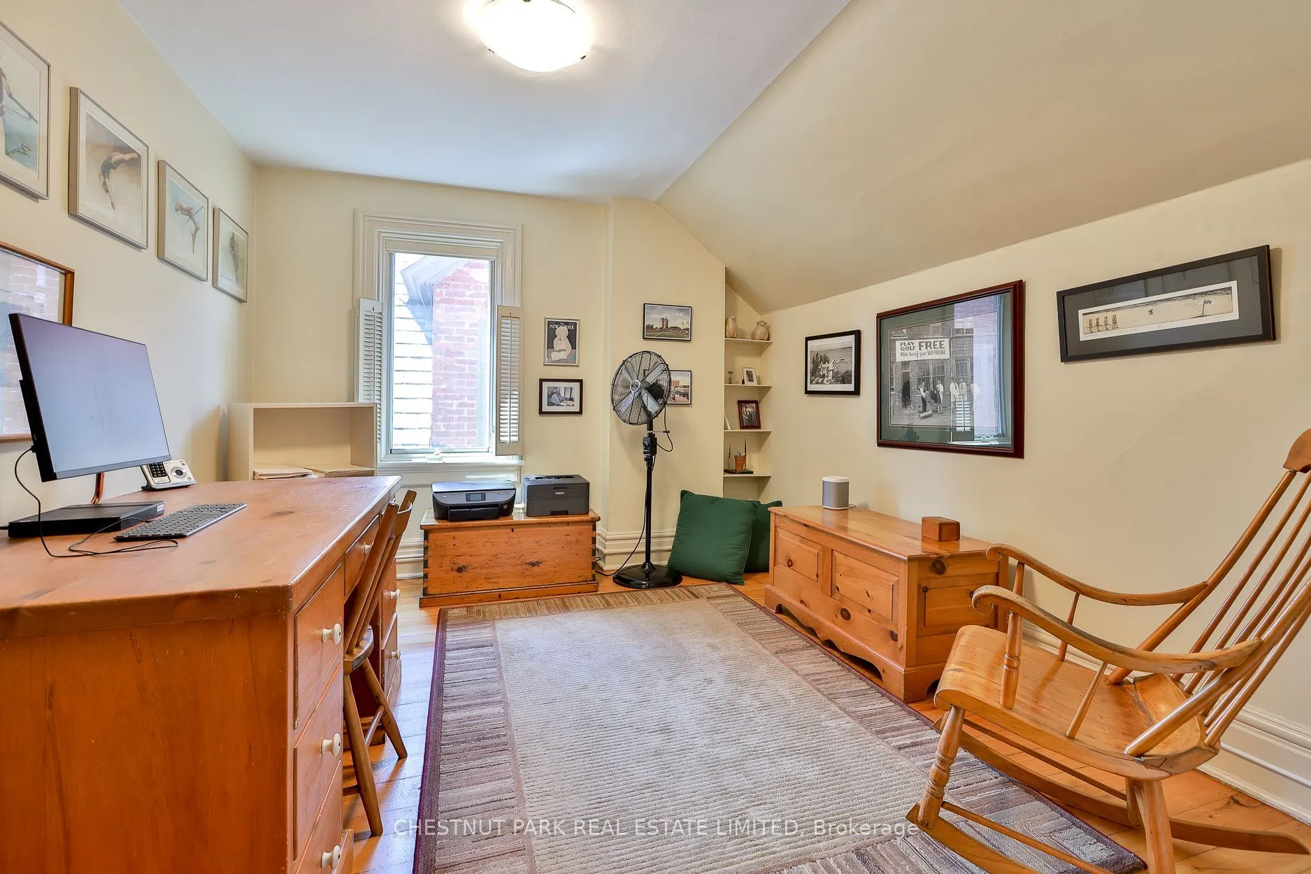 30 Elgin Avenue