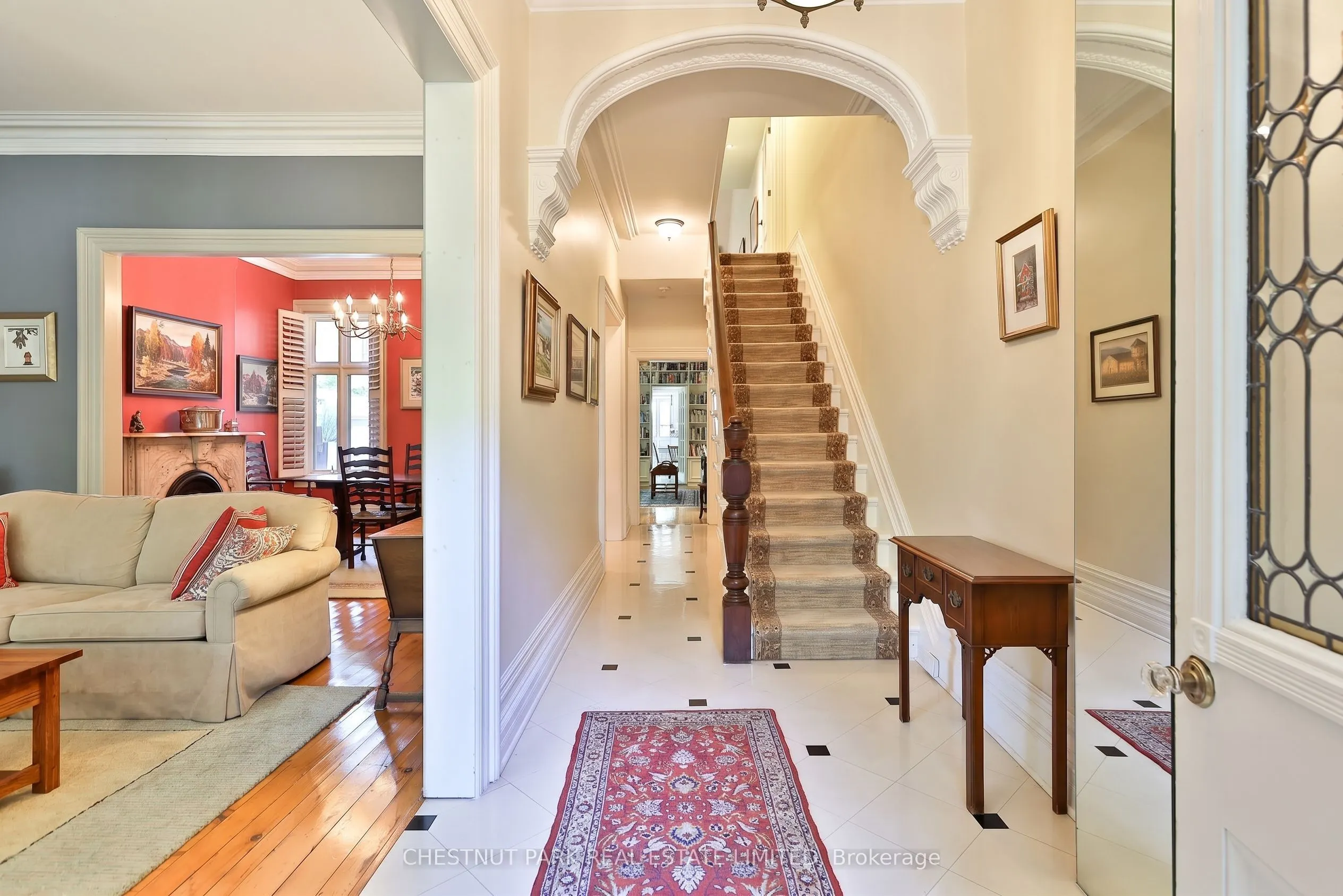 30 Elgin Avenue