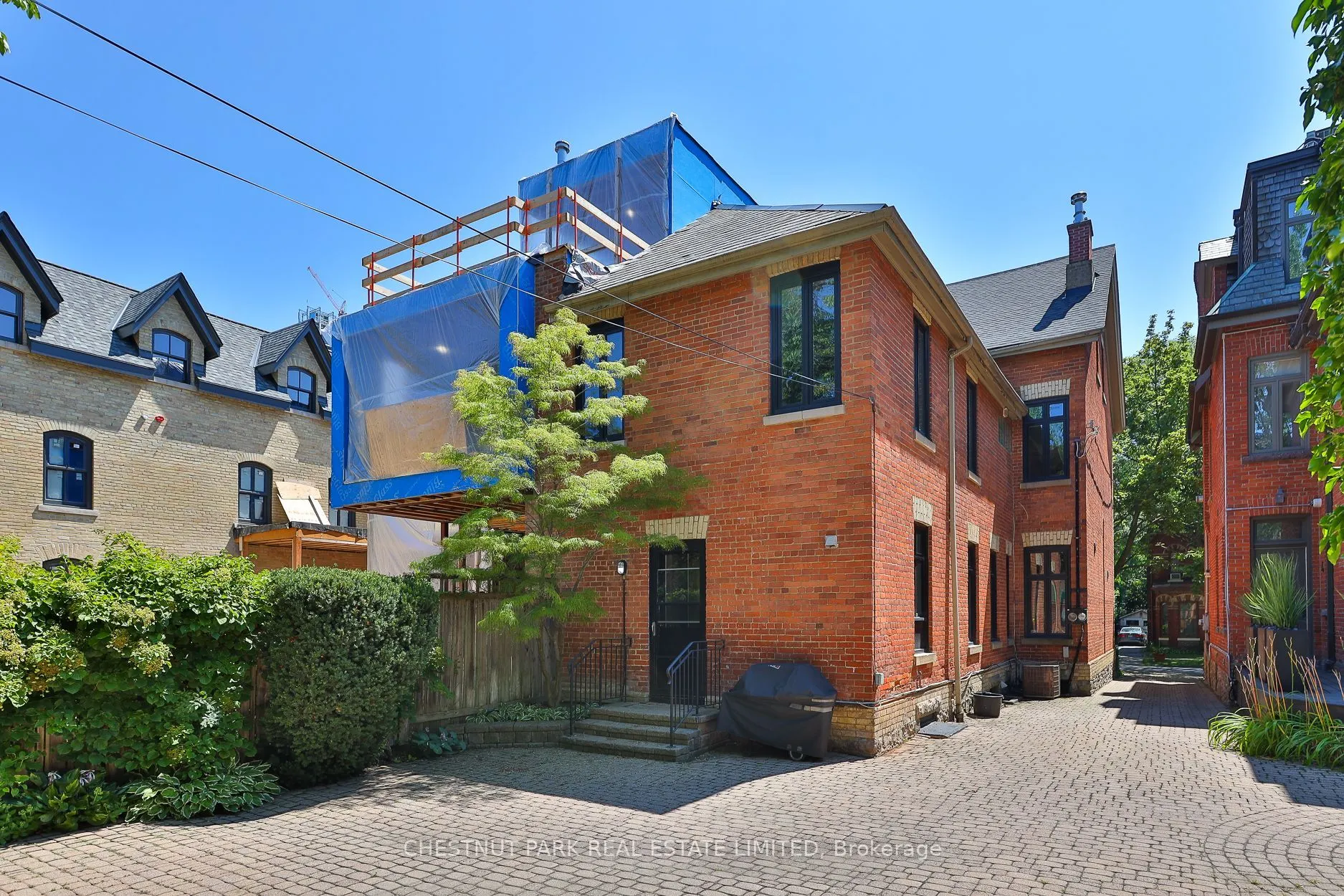 30 Elgin Avenue