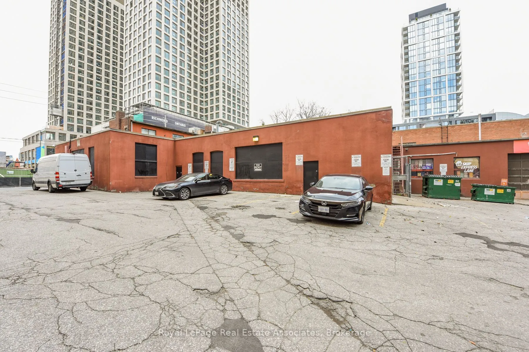 381 Richmond Street E #C E D