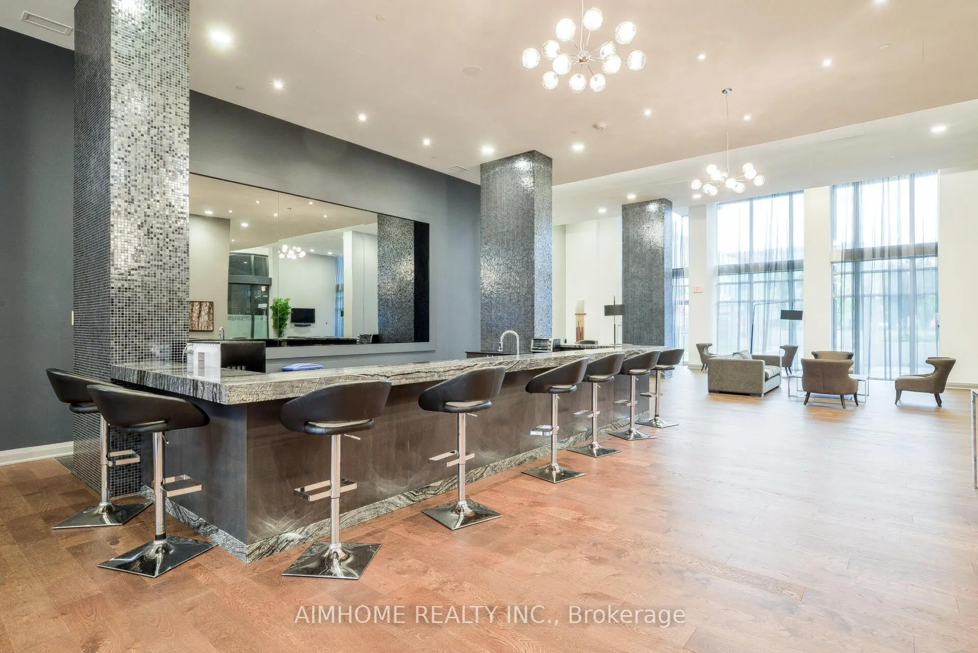 400 Adelaide Street E #706