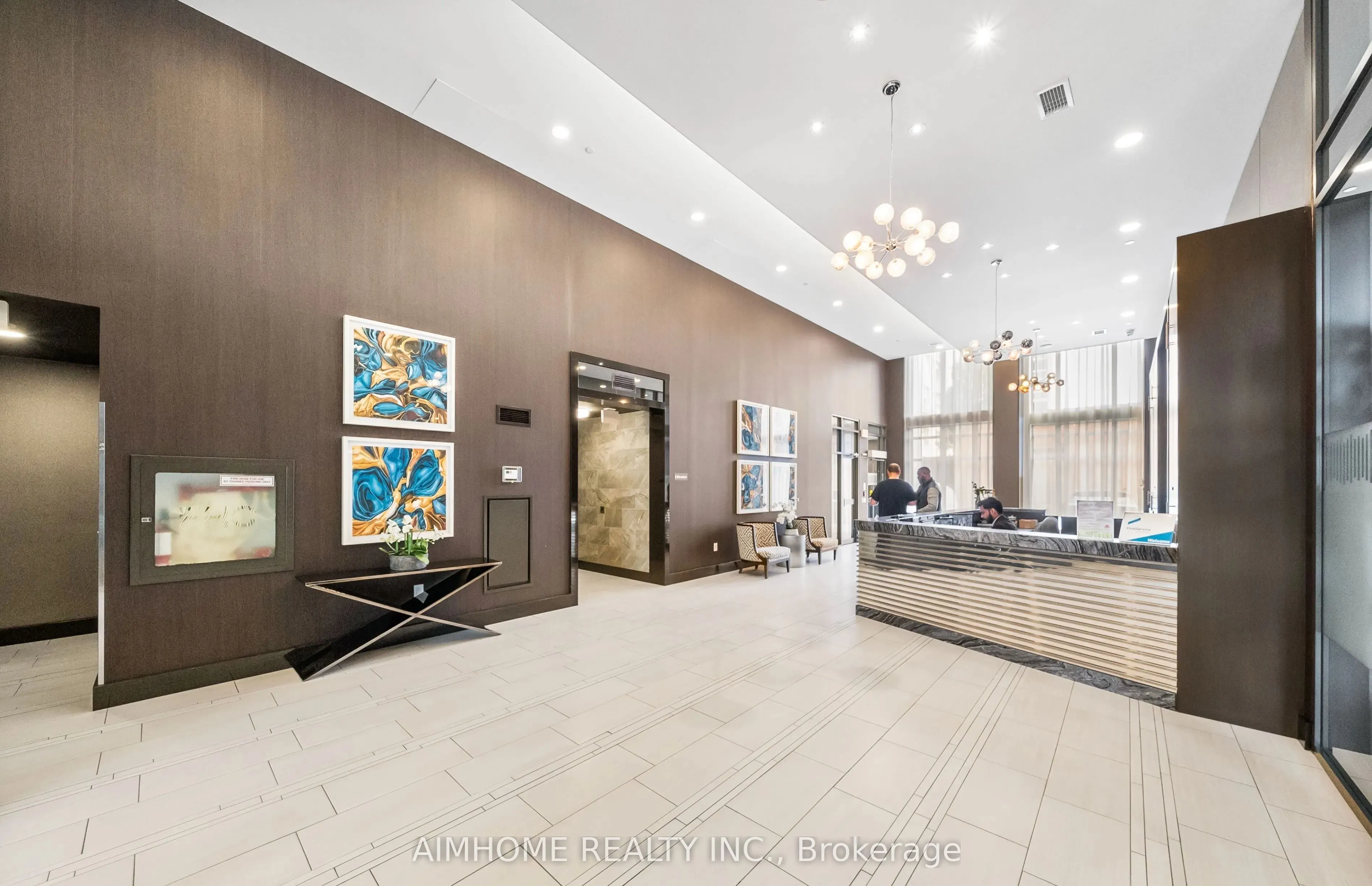 400 Adelaide Street E #706