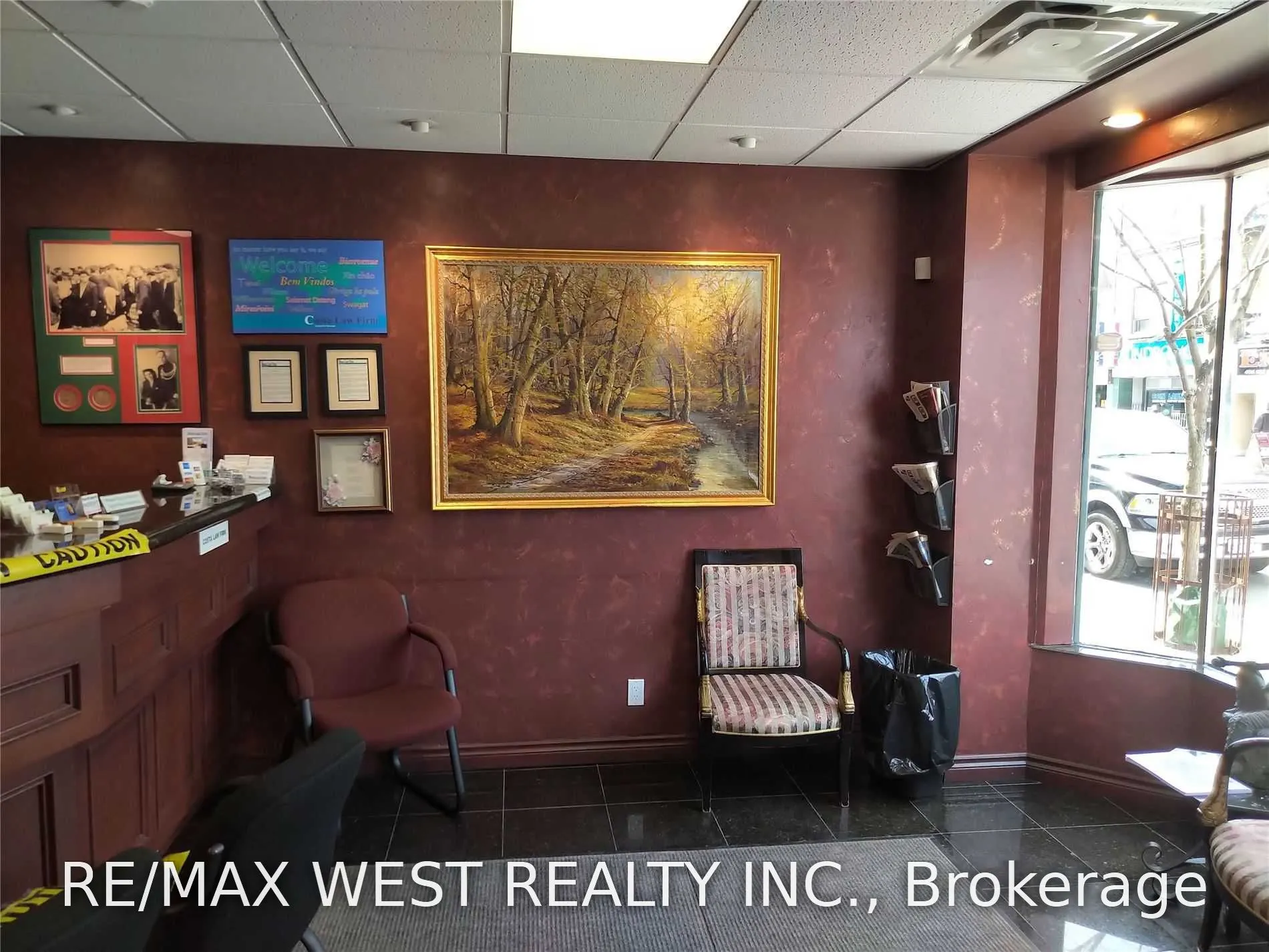 1015 Bloor Street W #2nd Flr NE