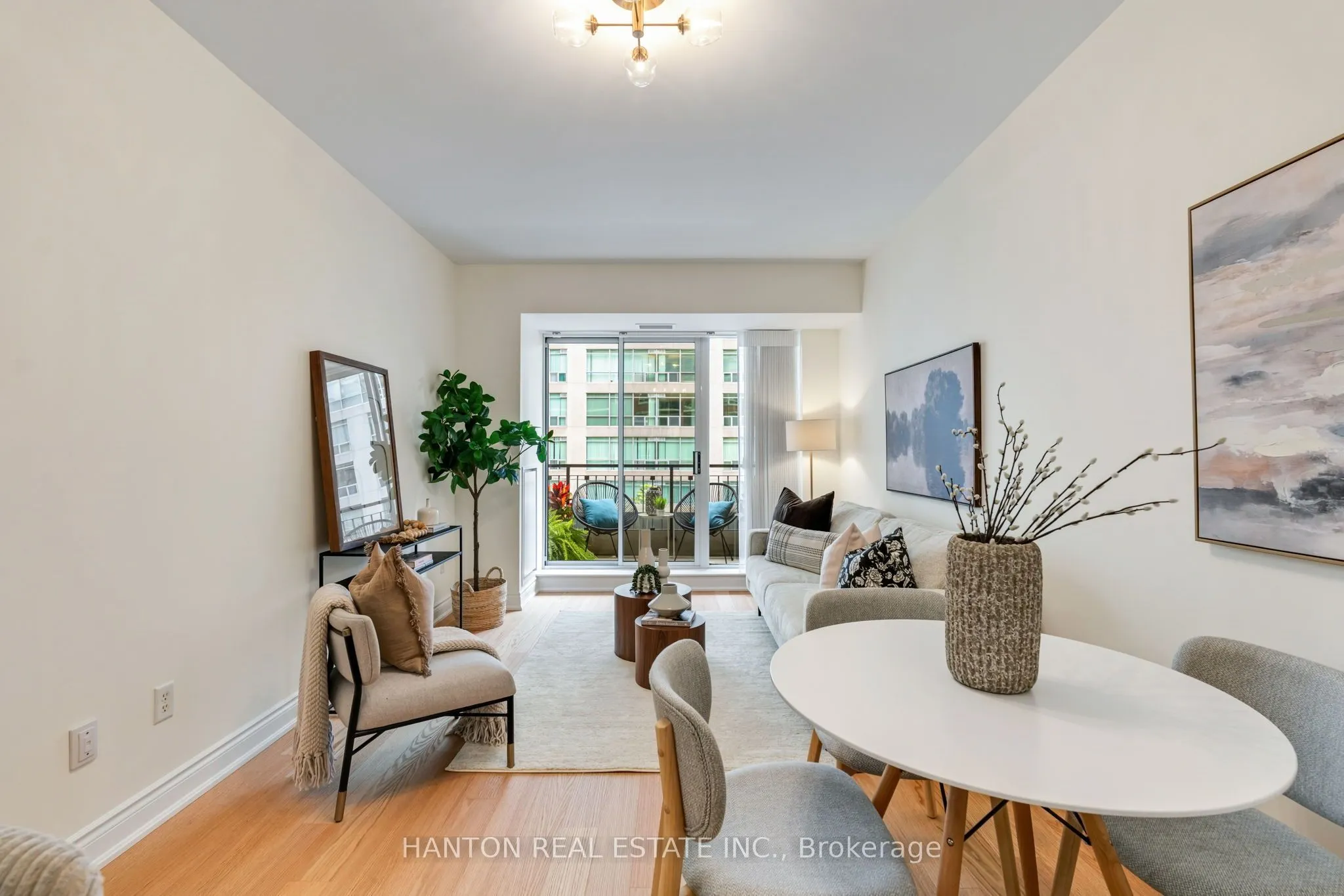 77 Mcmurrich Street #313