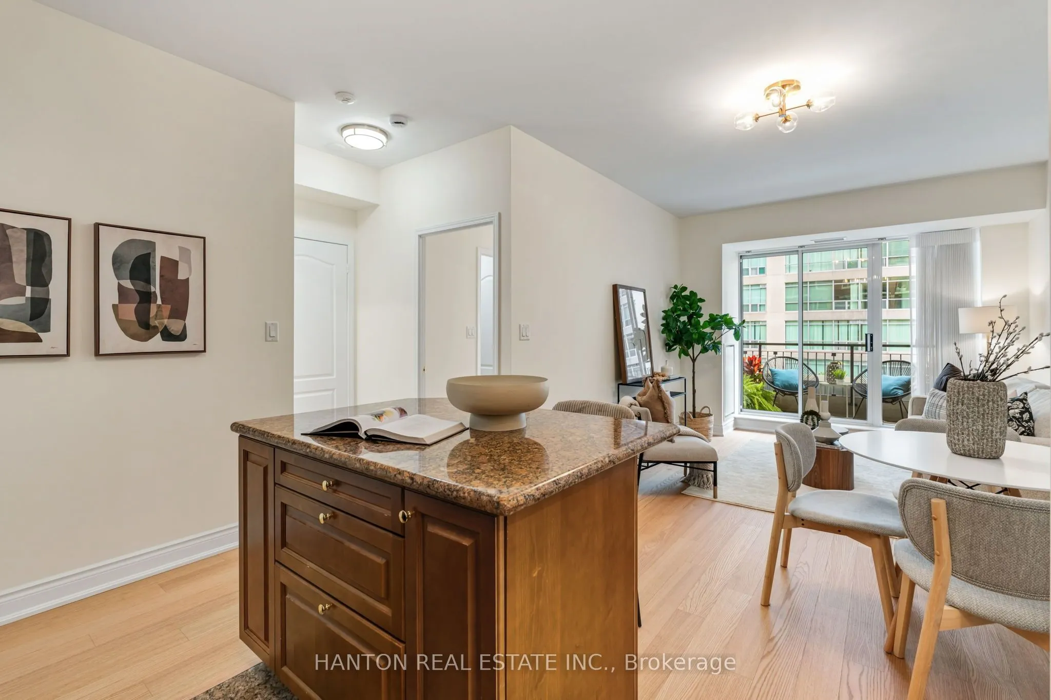 77 Mcmurrich Street #313