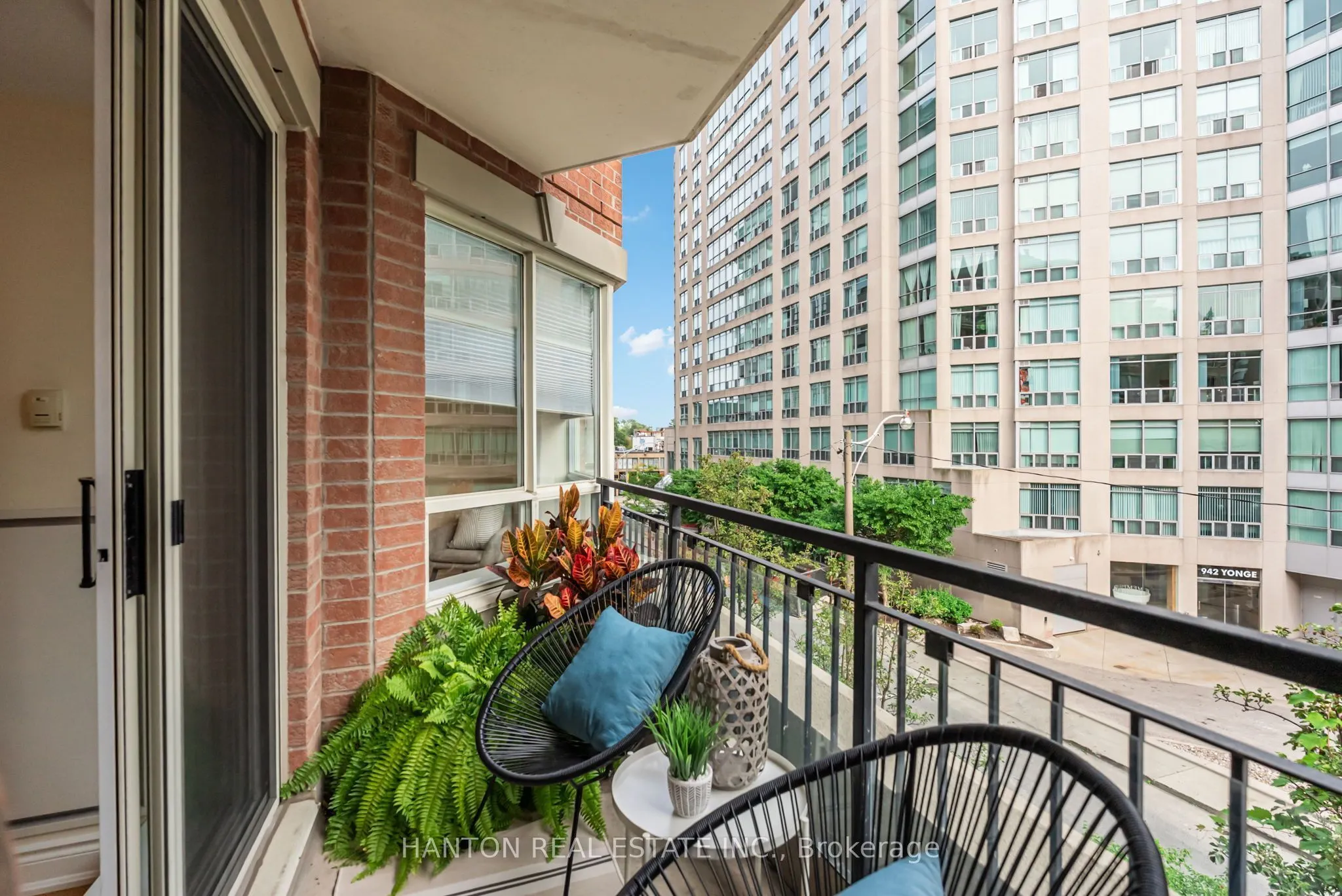 77 Mcmurrich Street #313