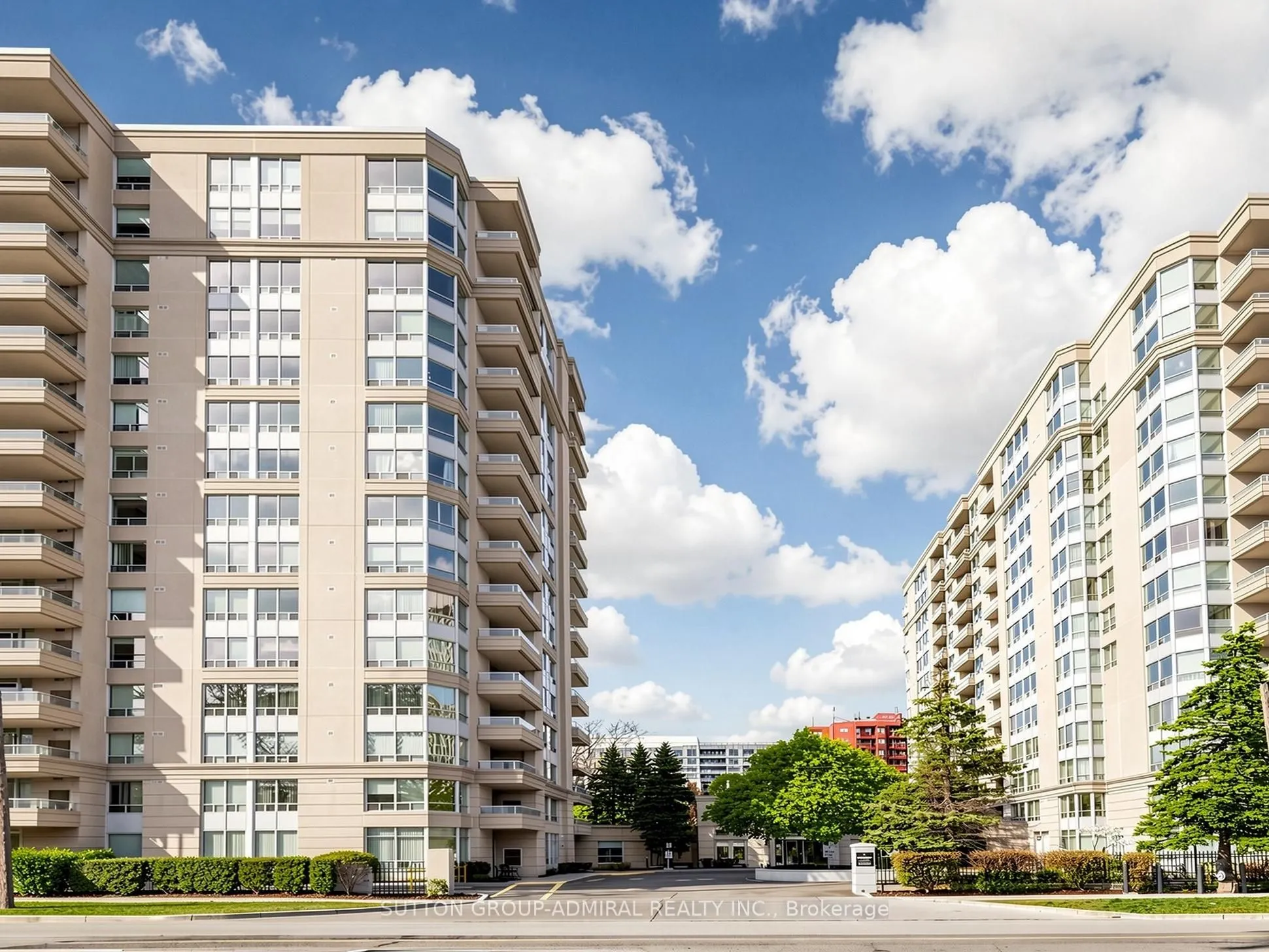 2 Covington Road #1004