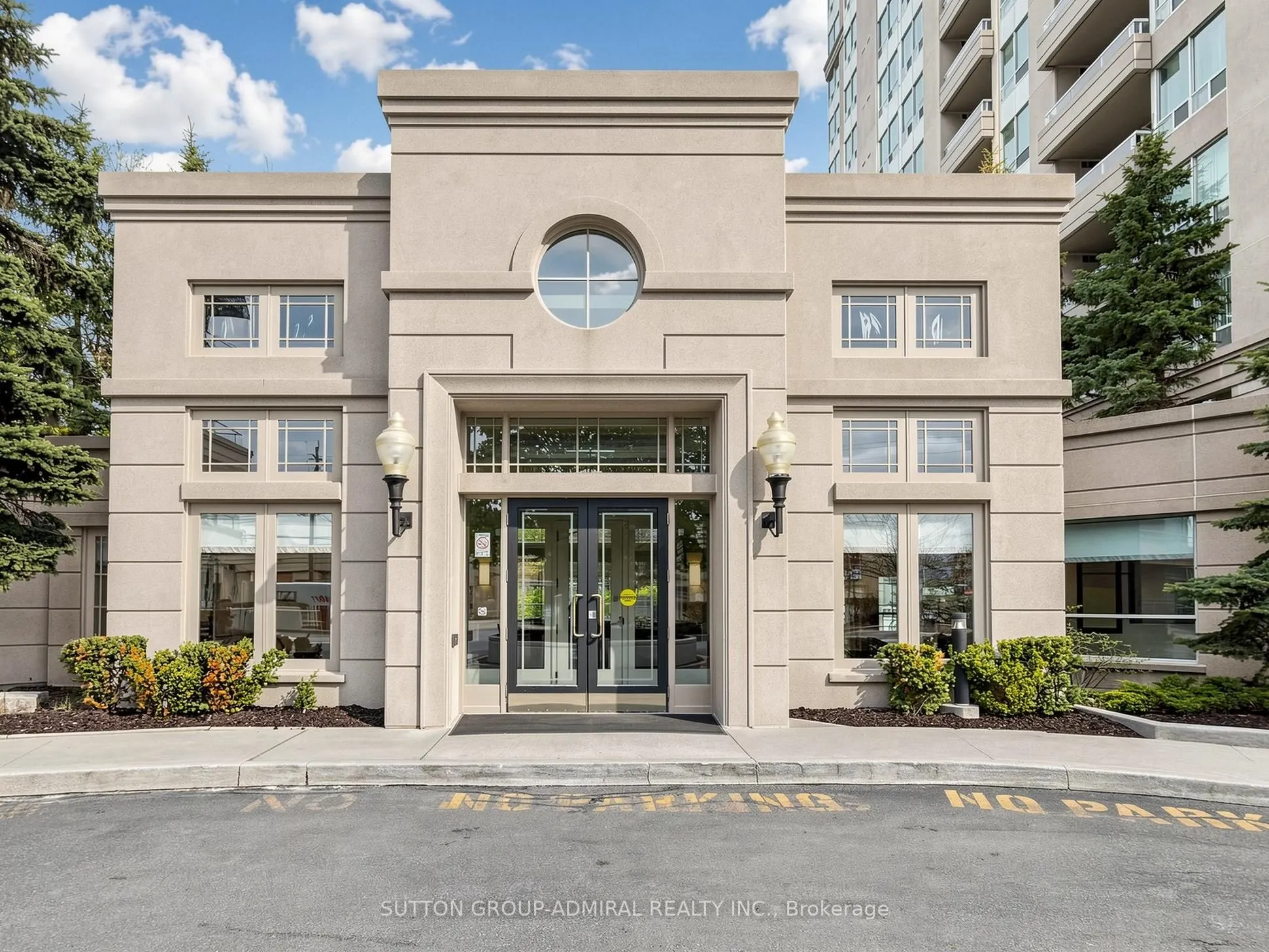 2 Covington Road #1004