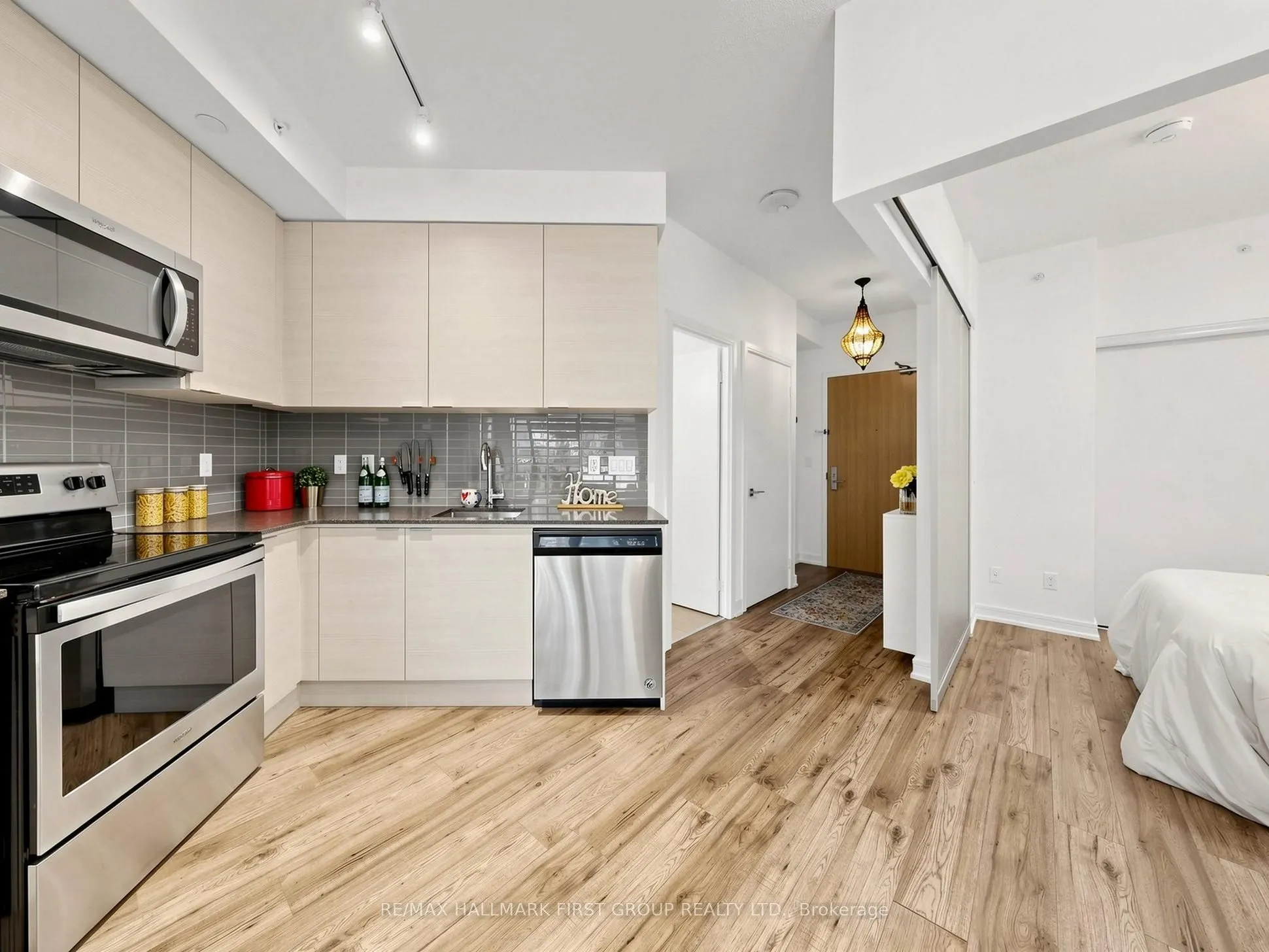 621 Sheppard Avenue E #237