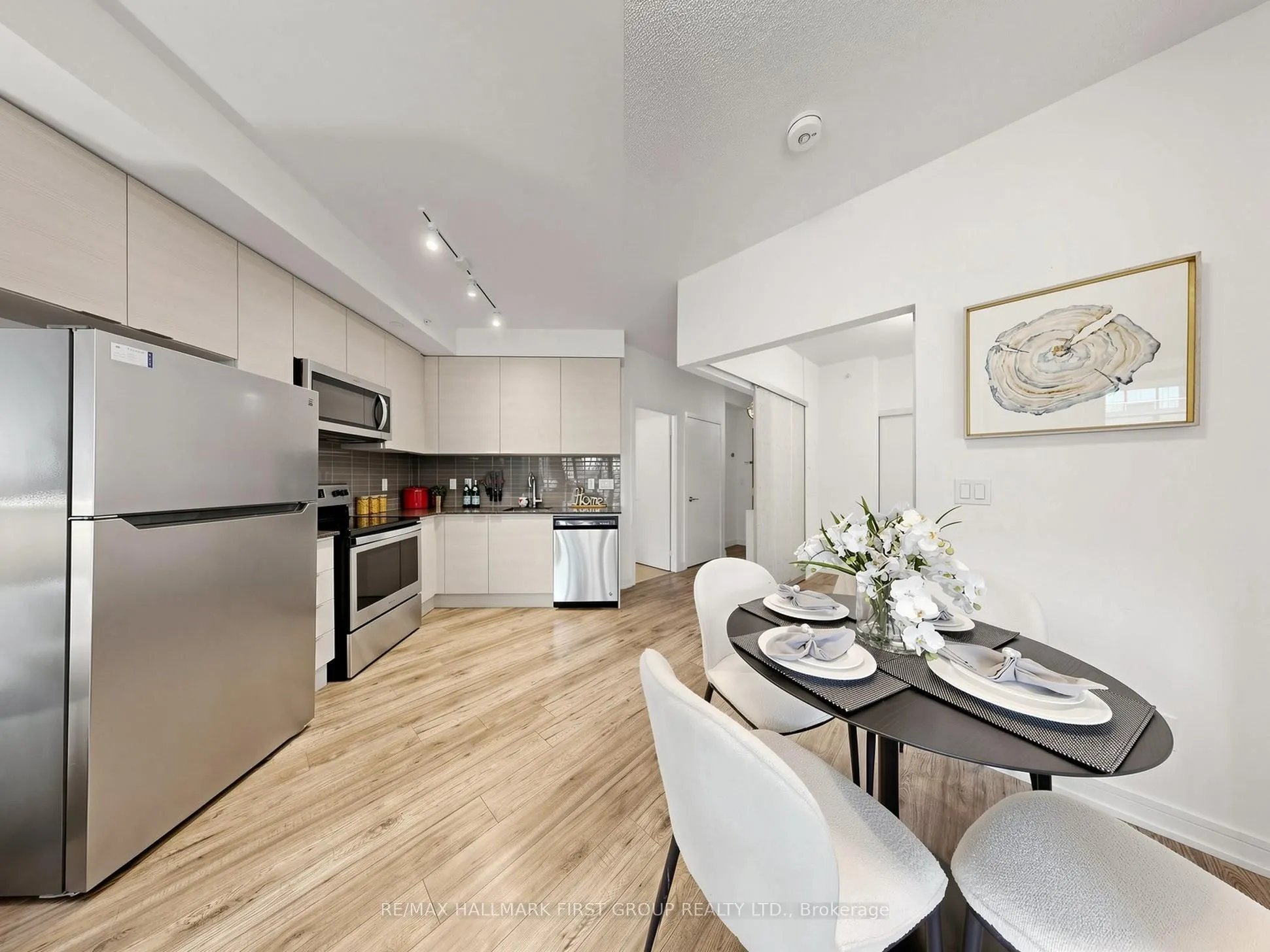 621 Sheppard Avenue E #237