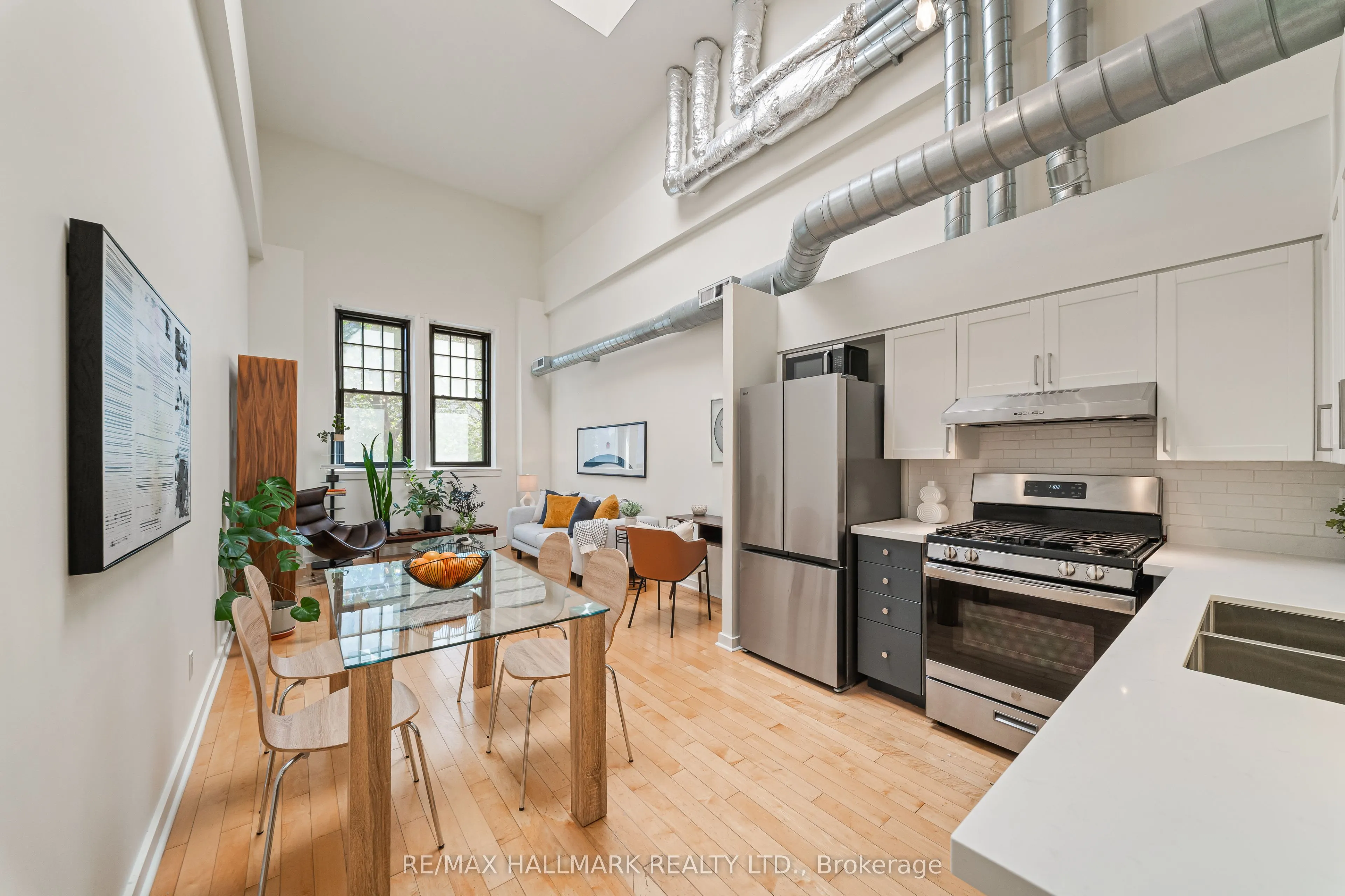 394 Euclid Avenue #205