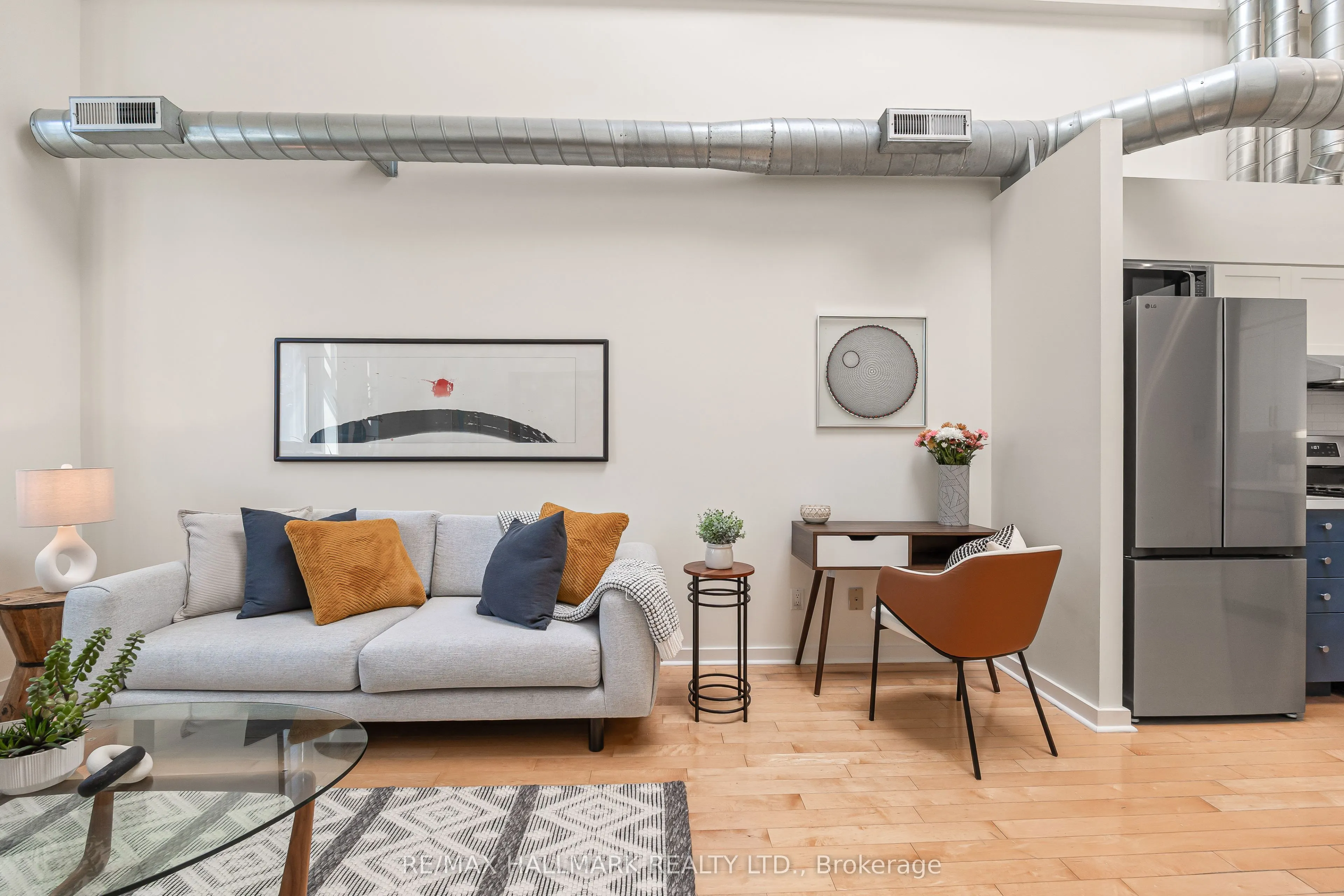 394 Euclid Avenue #205