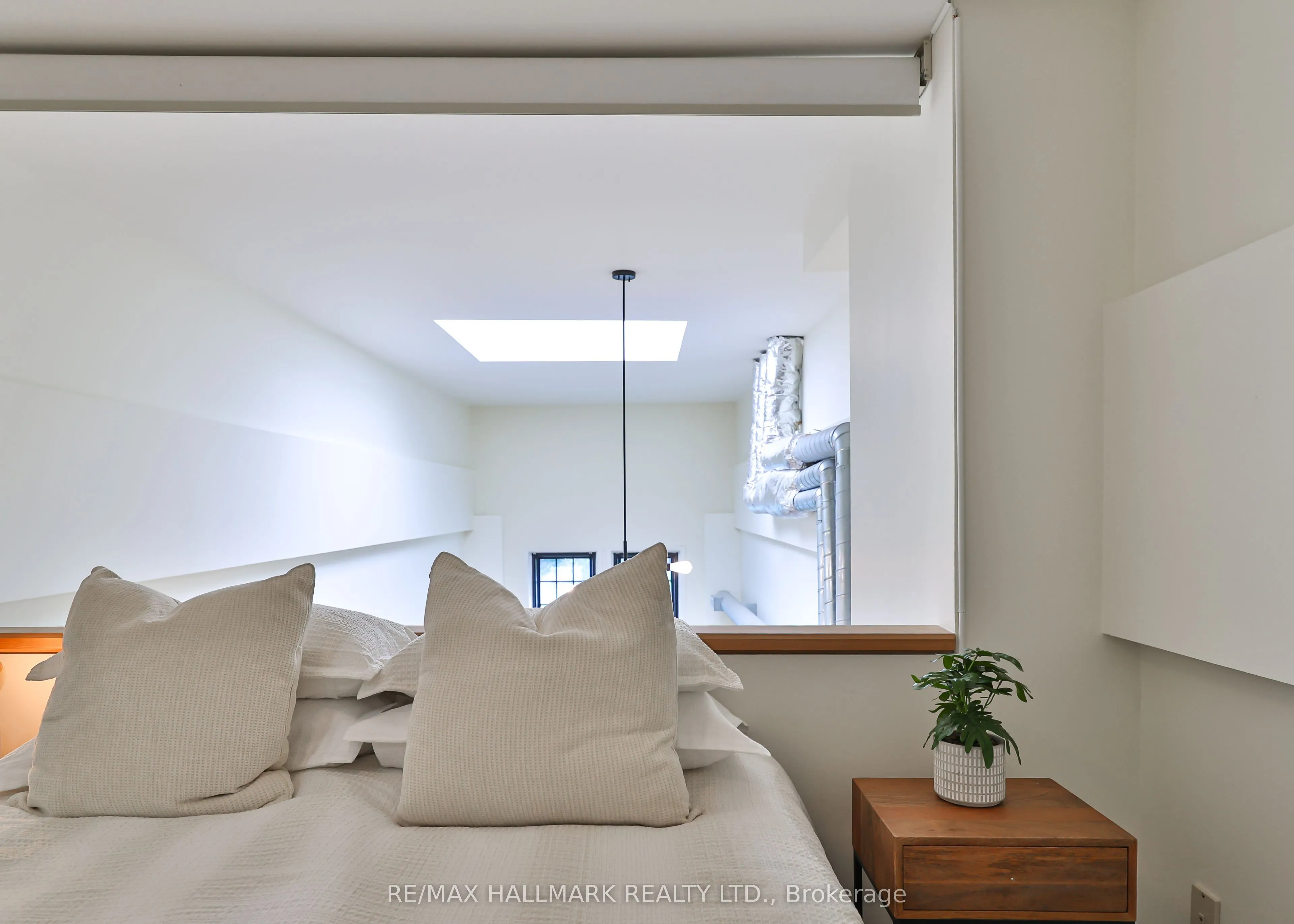 394 Euclid Avenue #205