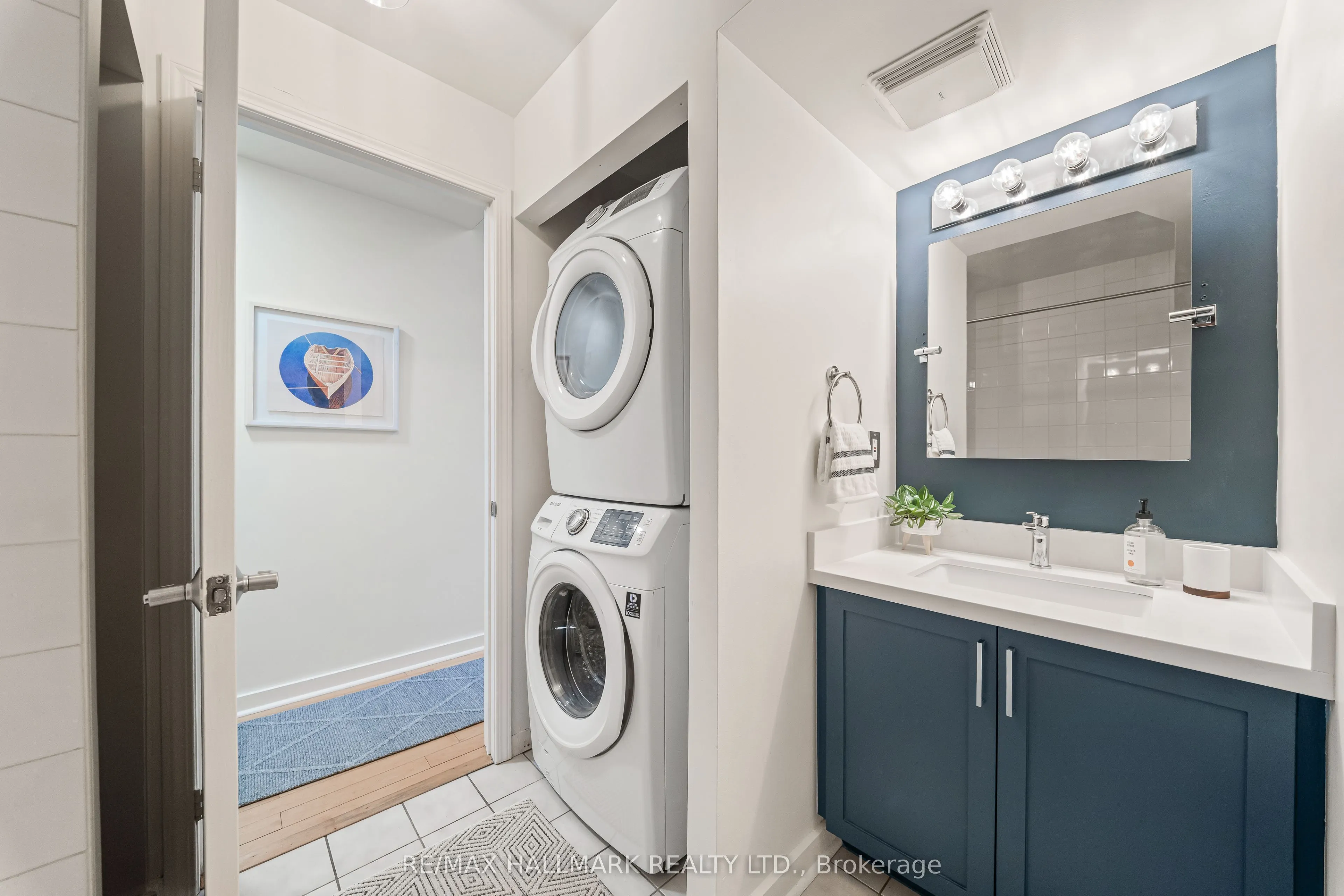 394 Euclid Avenue #205