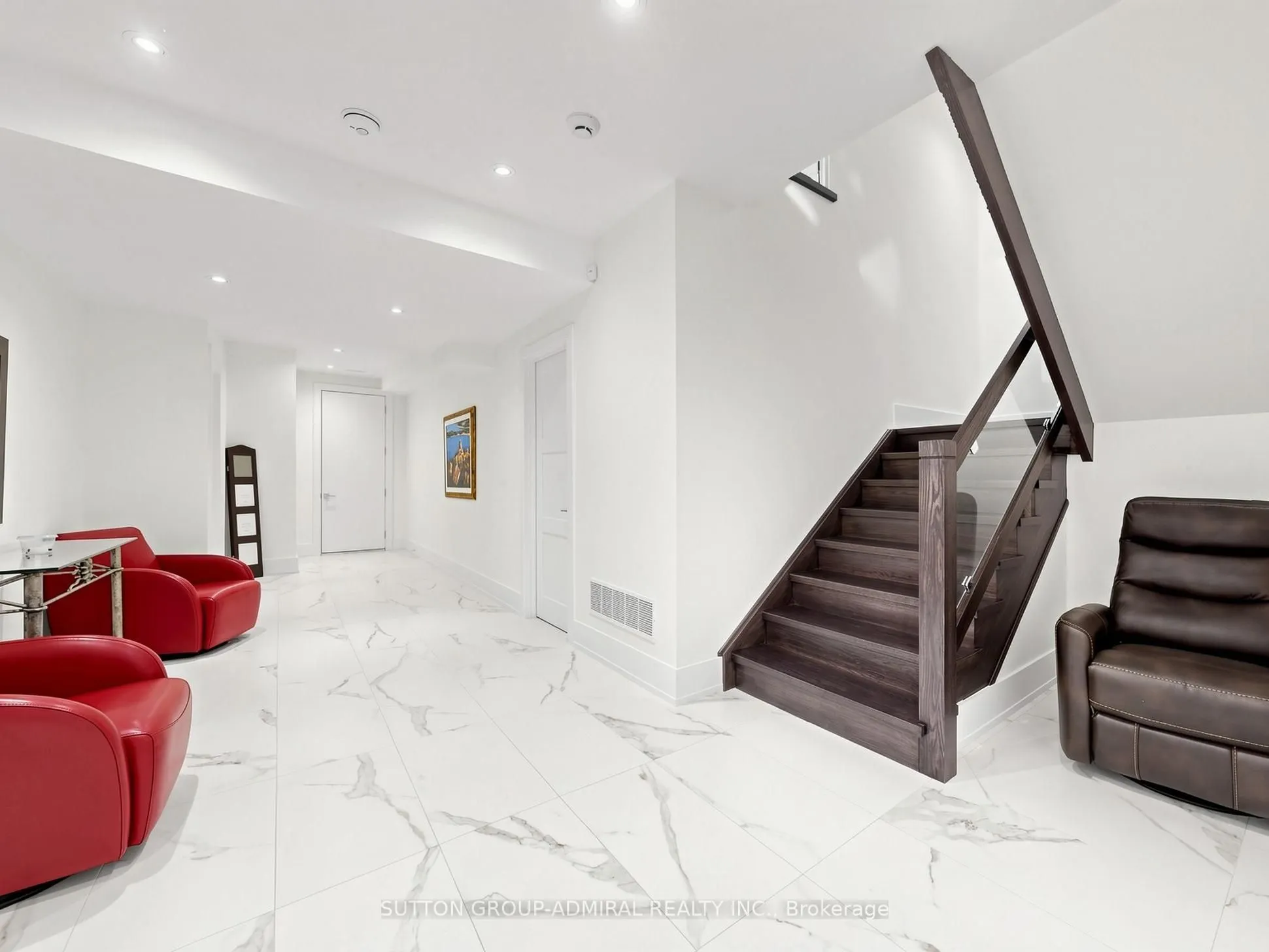18 Dunsmore Gardens