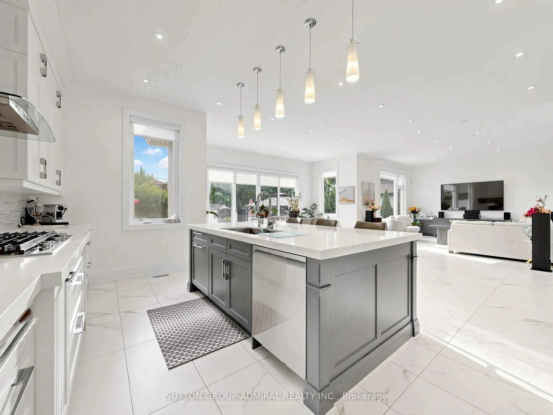 18 Dunsmore Gardens