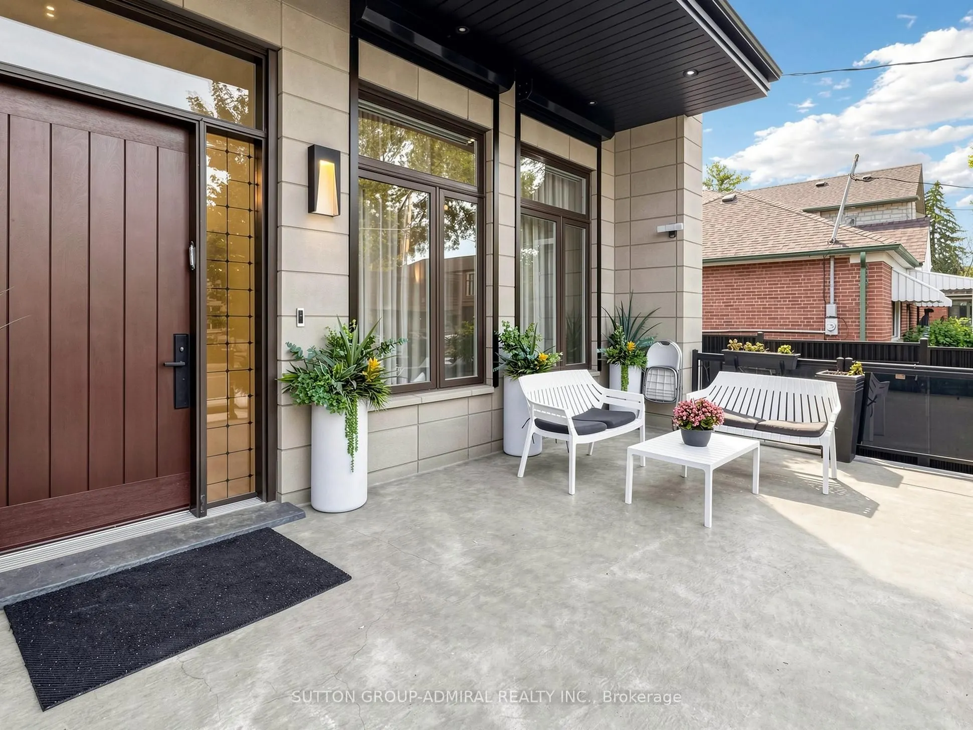18 Dunsmore Gardens