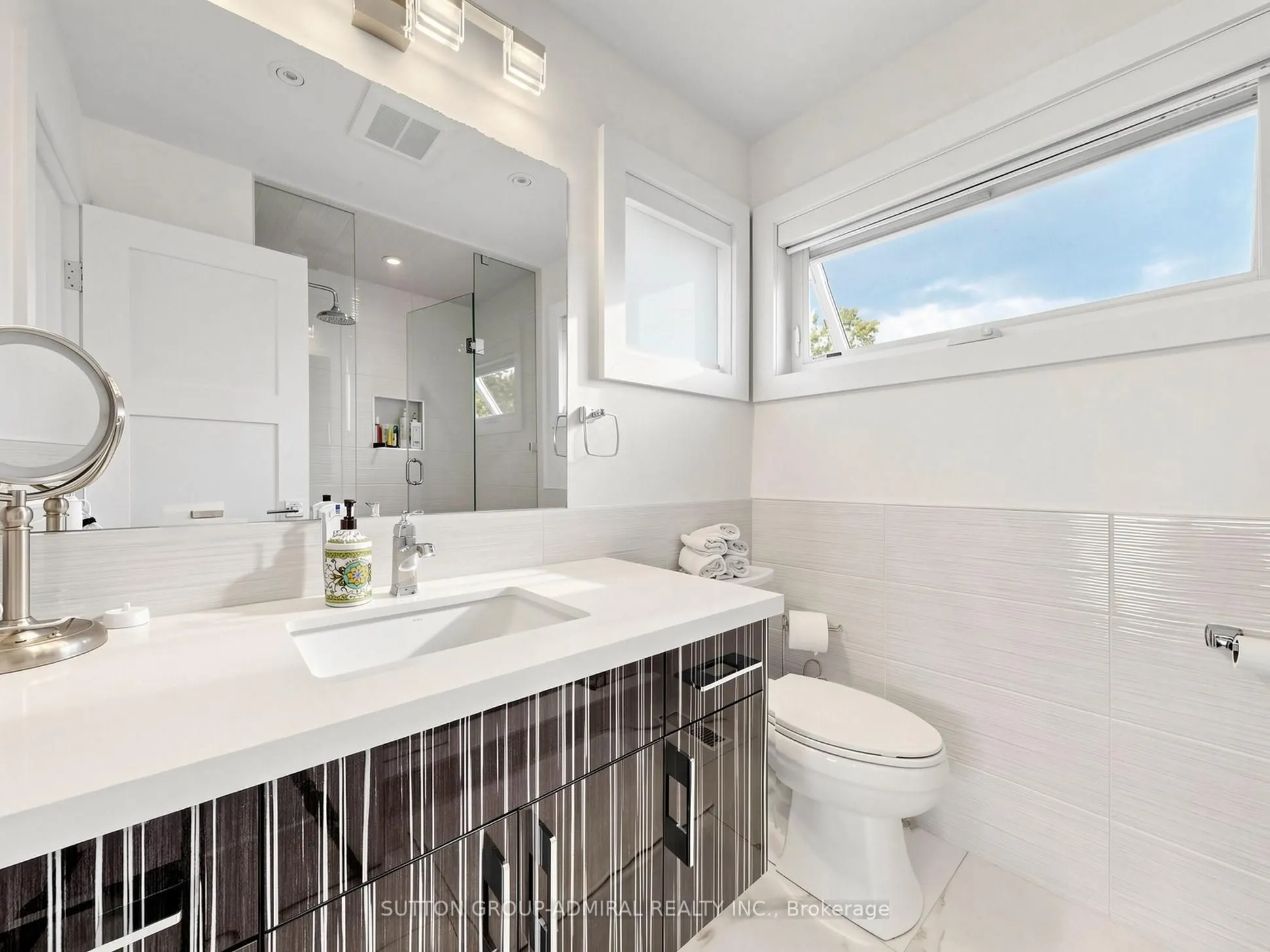 18 Dunsmore Gardens