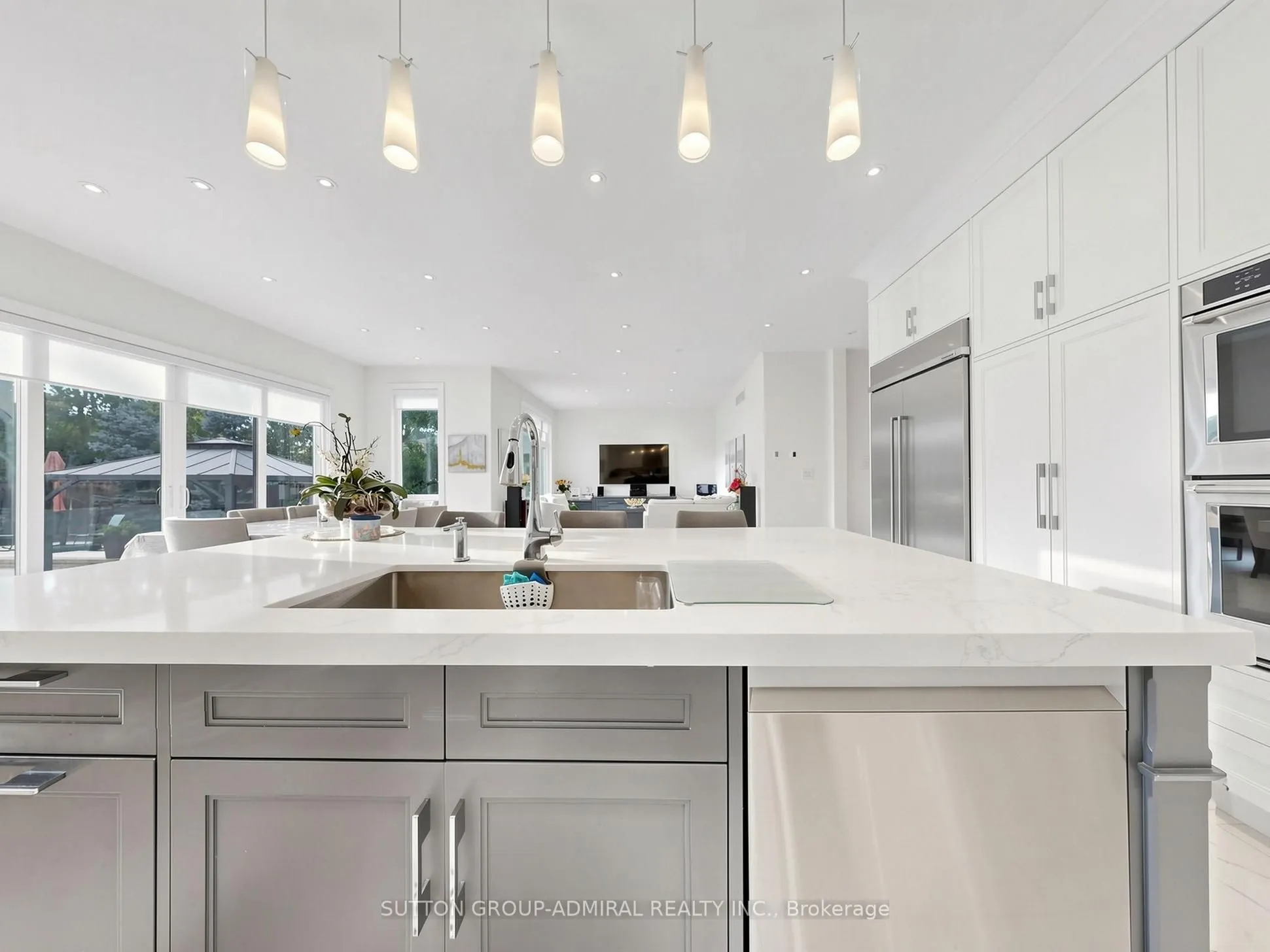 18 Dunsmore Gardens