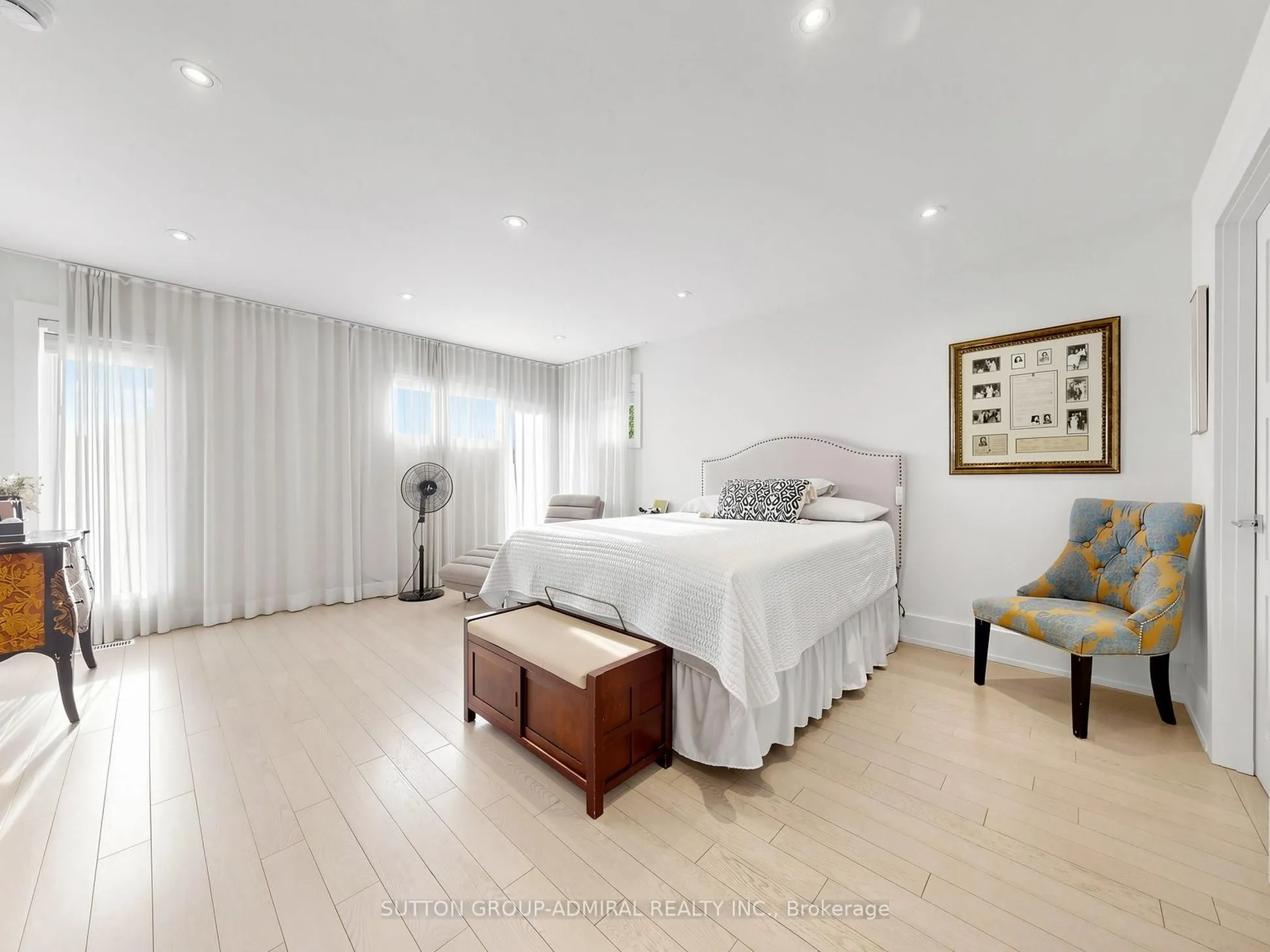 18 Dunsmore Gardens