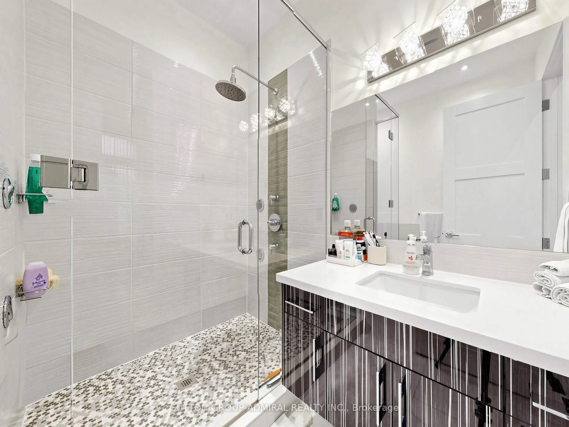 18 Dunsmore Gardens