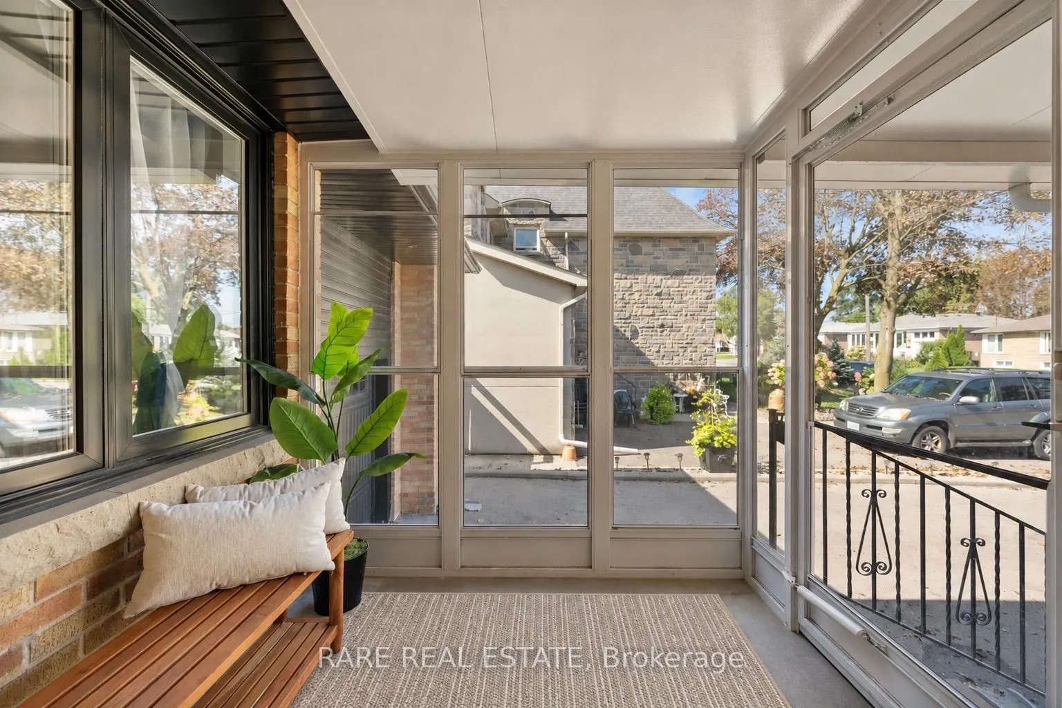 35 Kennard Avenue