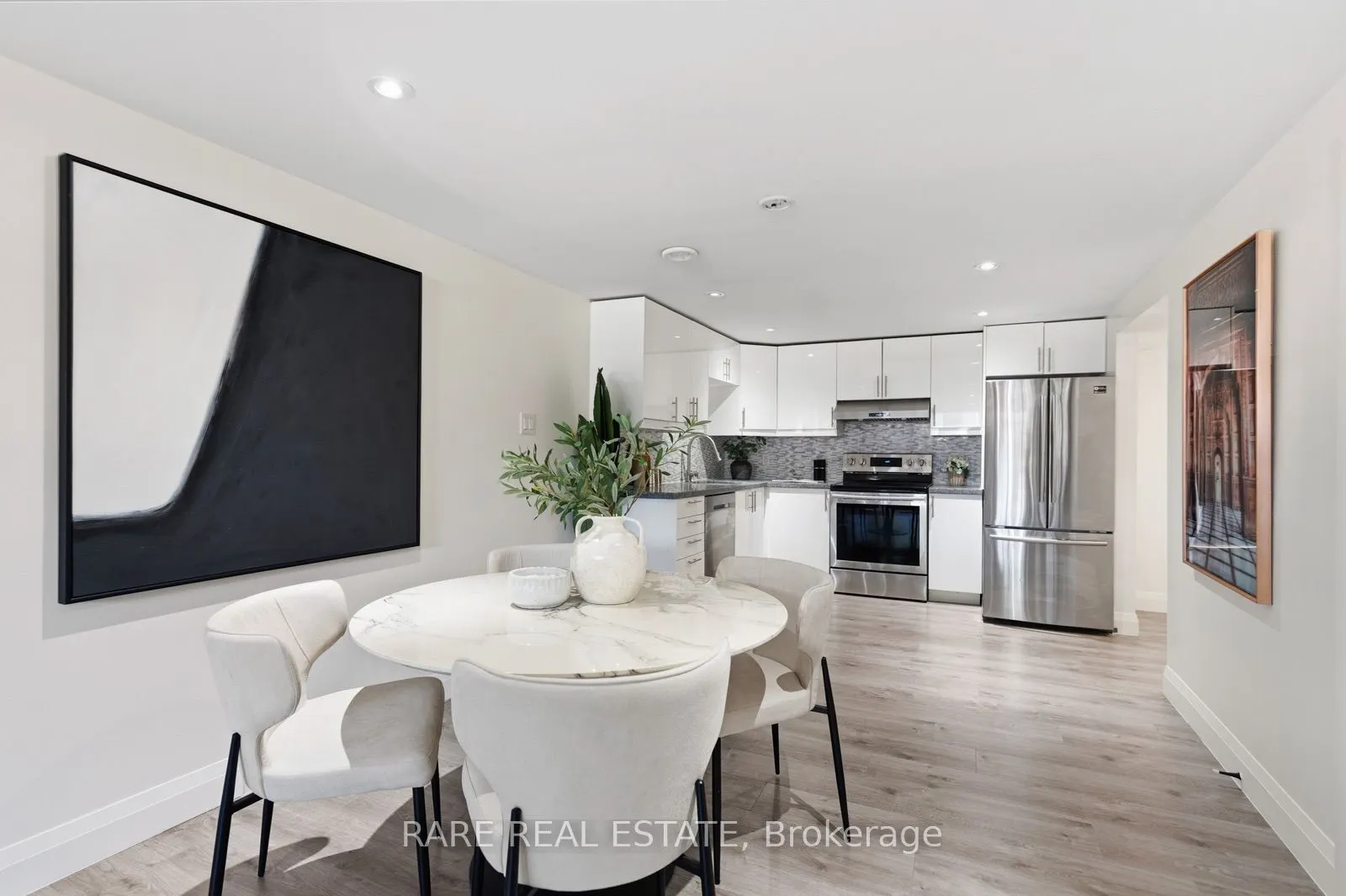 35 Kennard Avenue