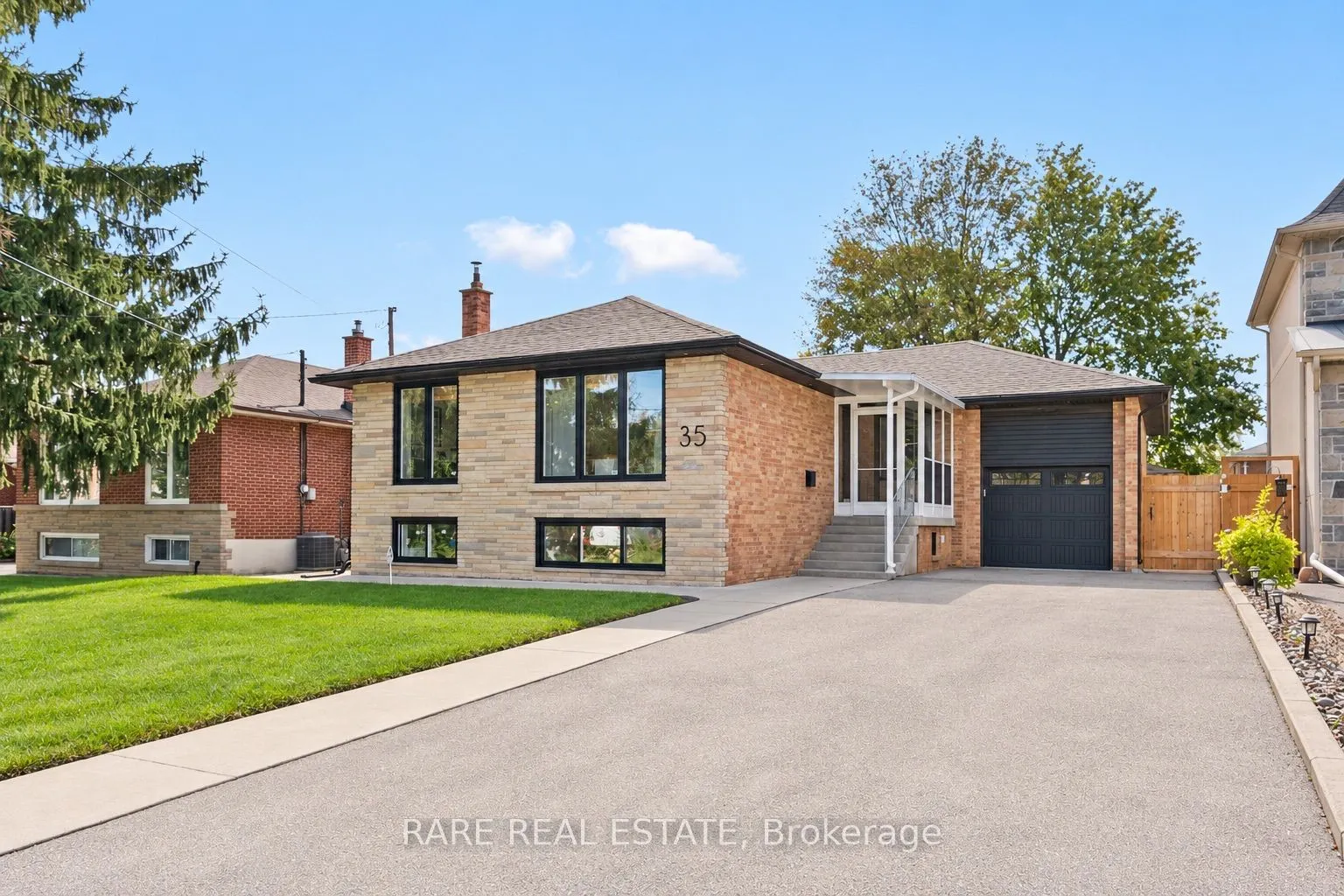 35 Kennard Avenue