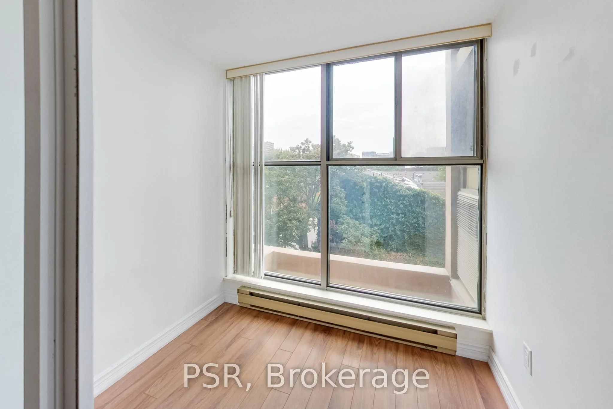 65 Scadding Avenue #510