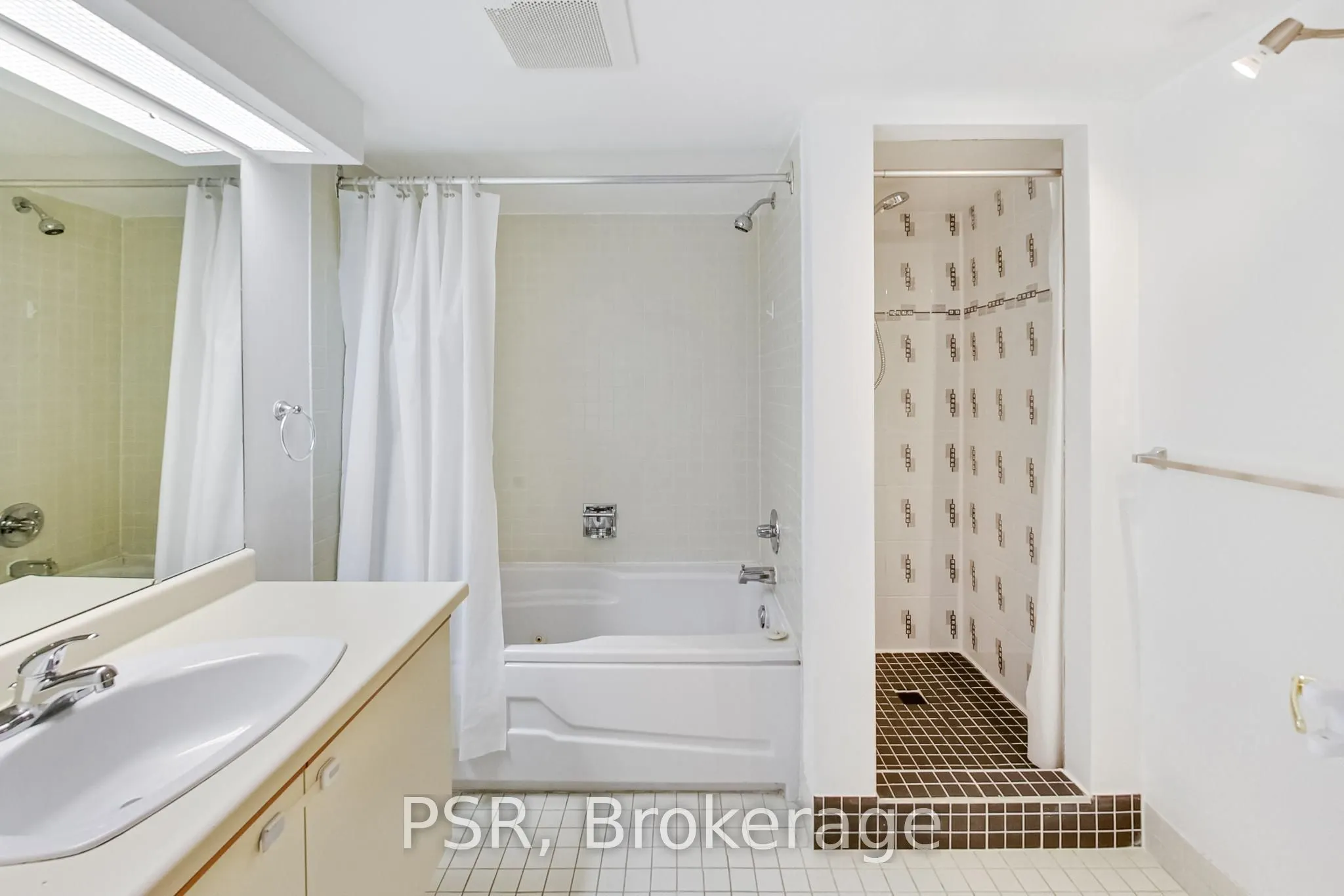 65 Scadding Avenue #510