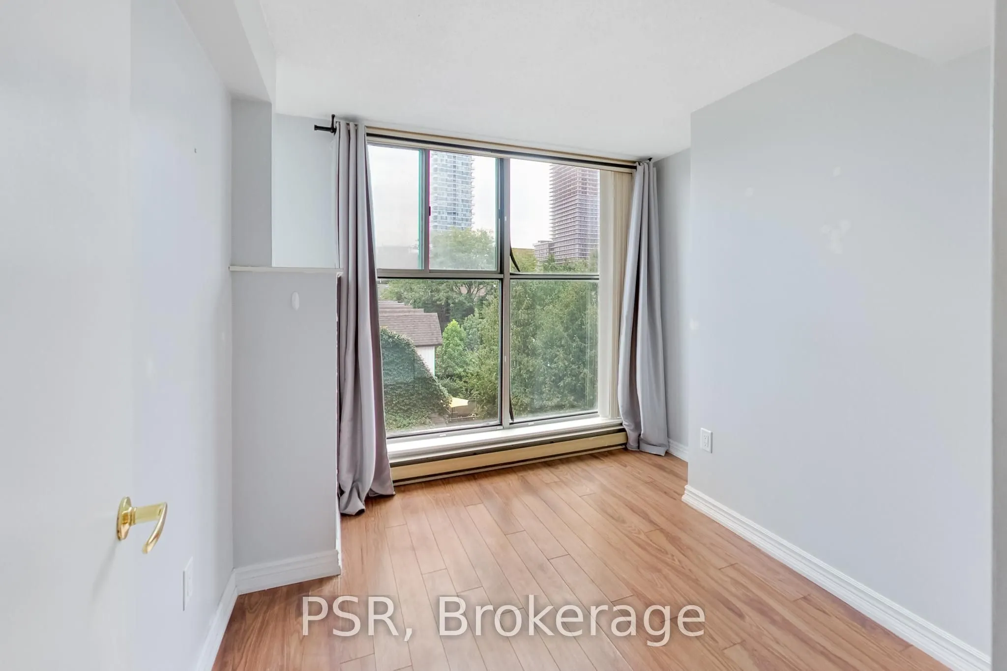 65 Scadding Avenue #510
