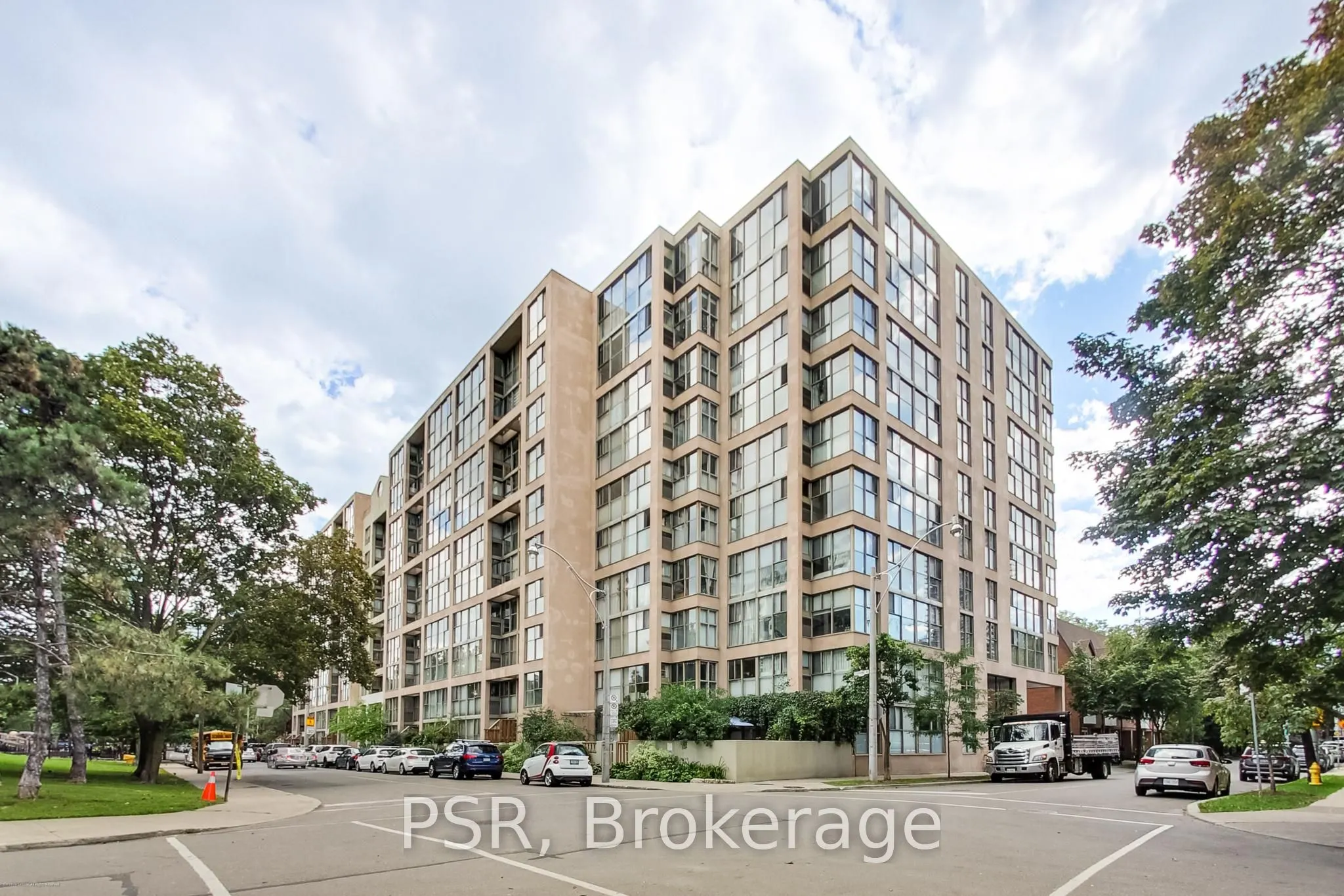 65 Scadding Avenue #510