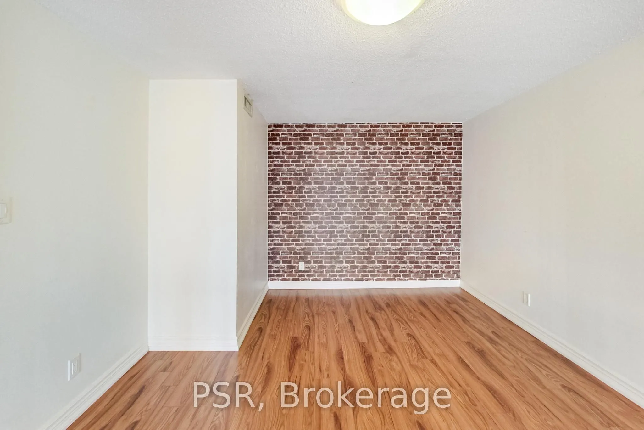 65 Scadding Avenue #510