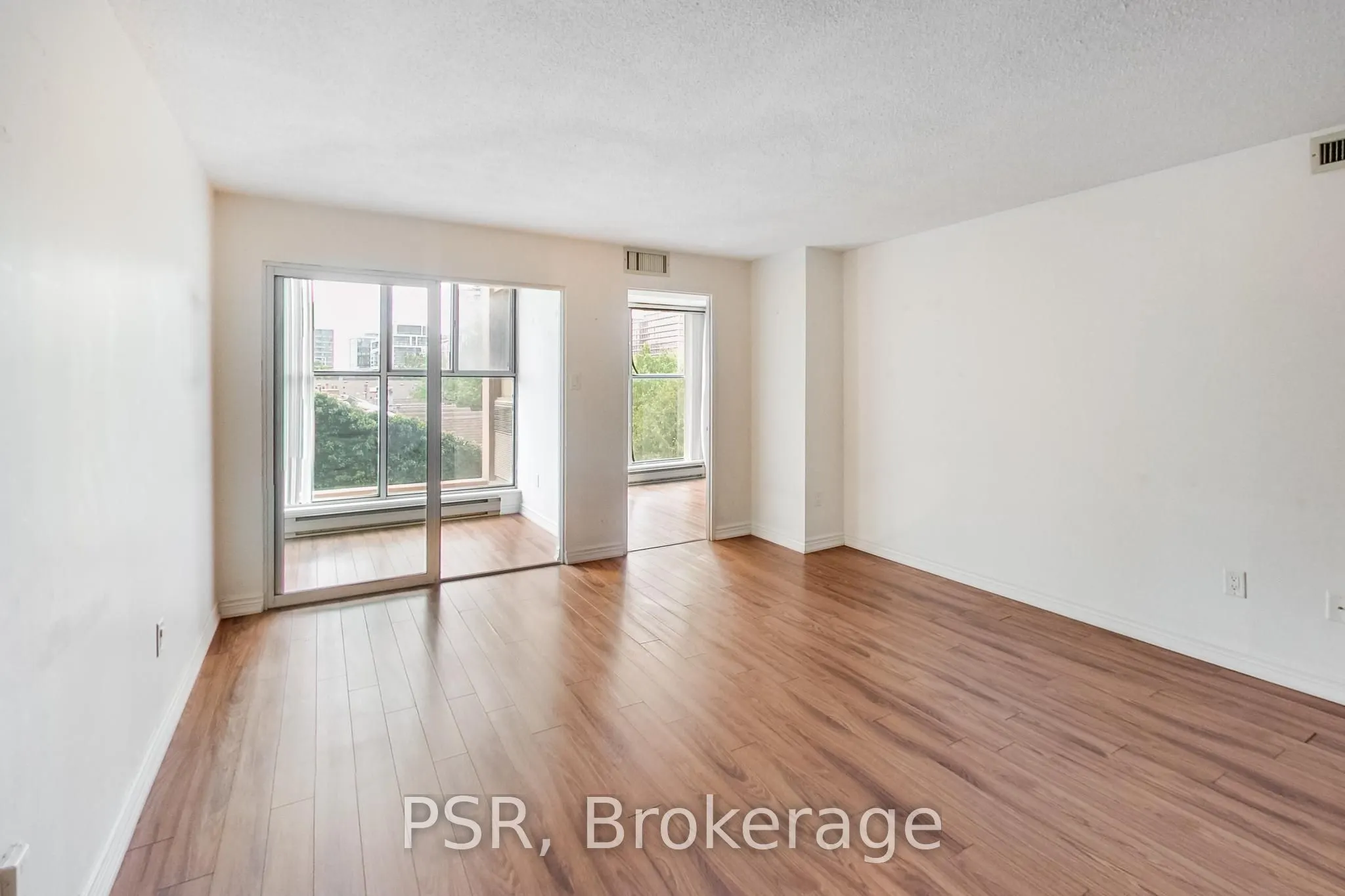 65 Scadding Avenue #510