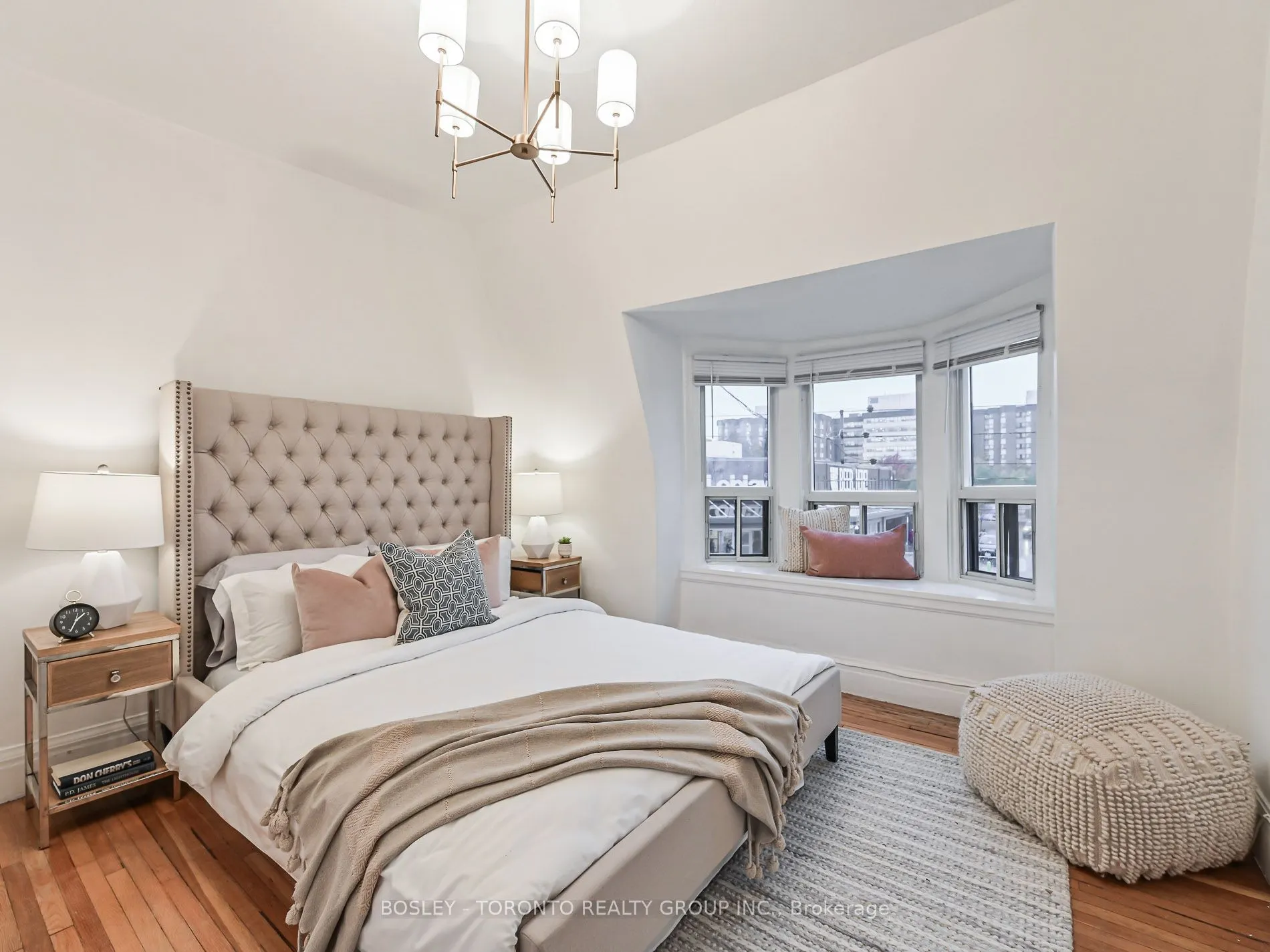 627 Dupont Street