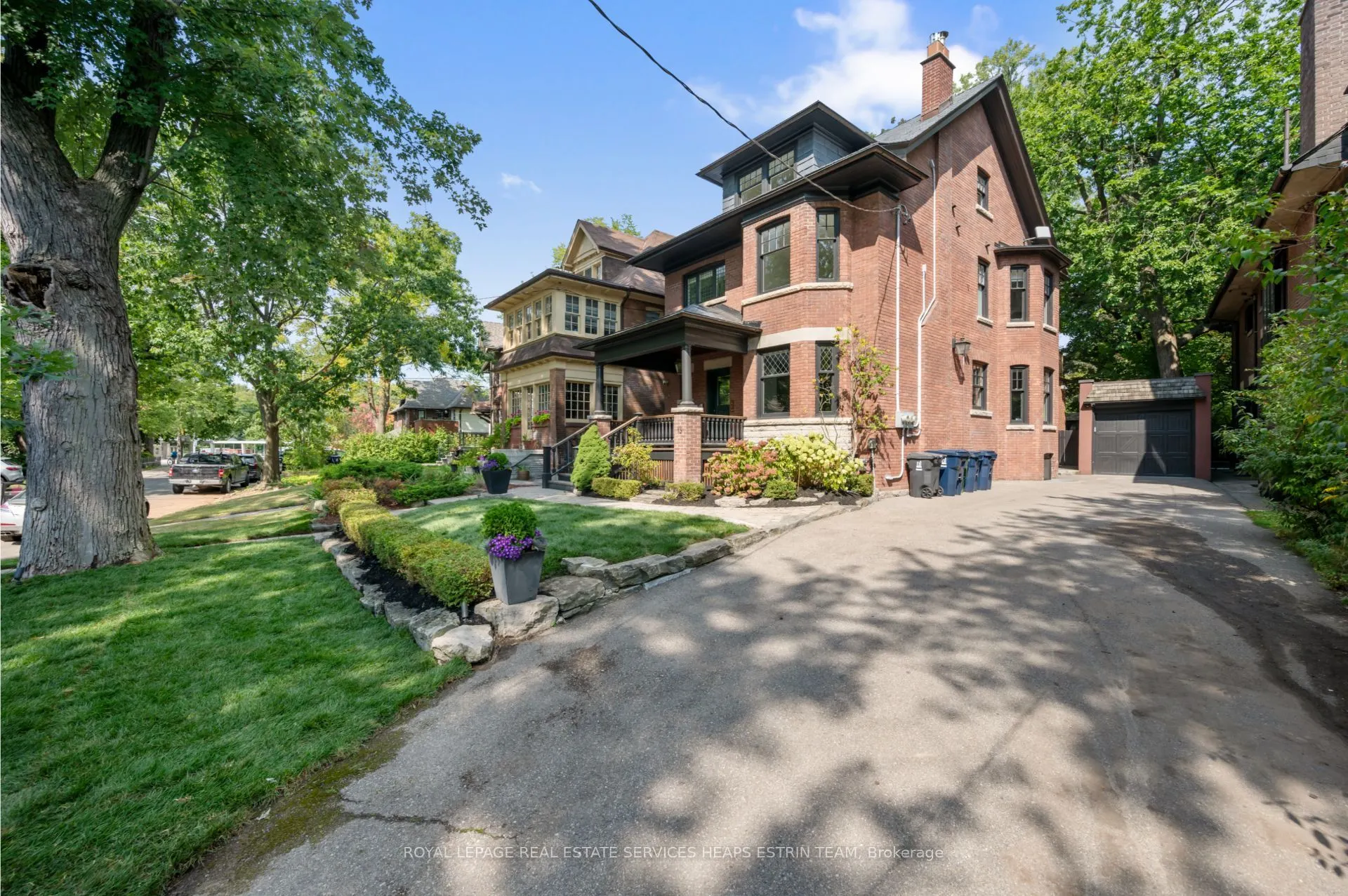 18 Castle Frank Crescent #Third