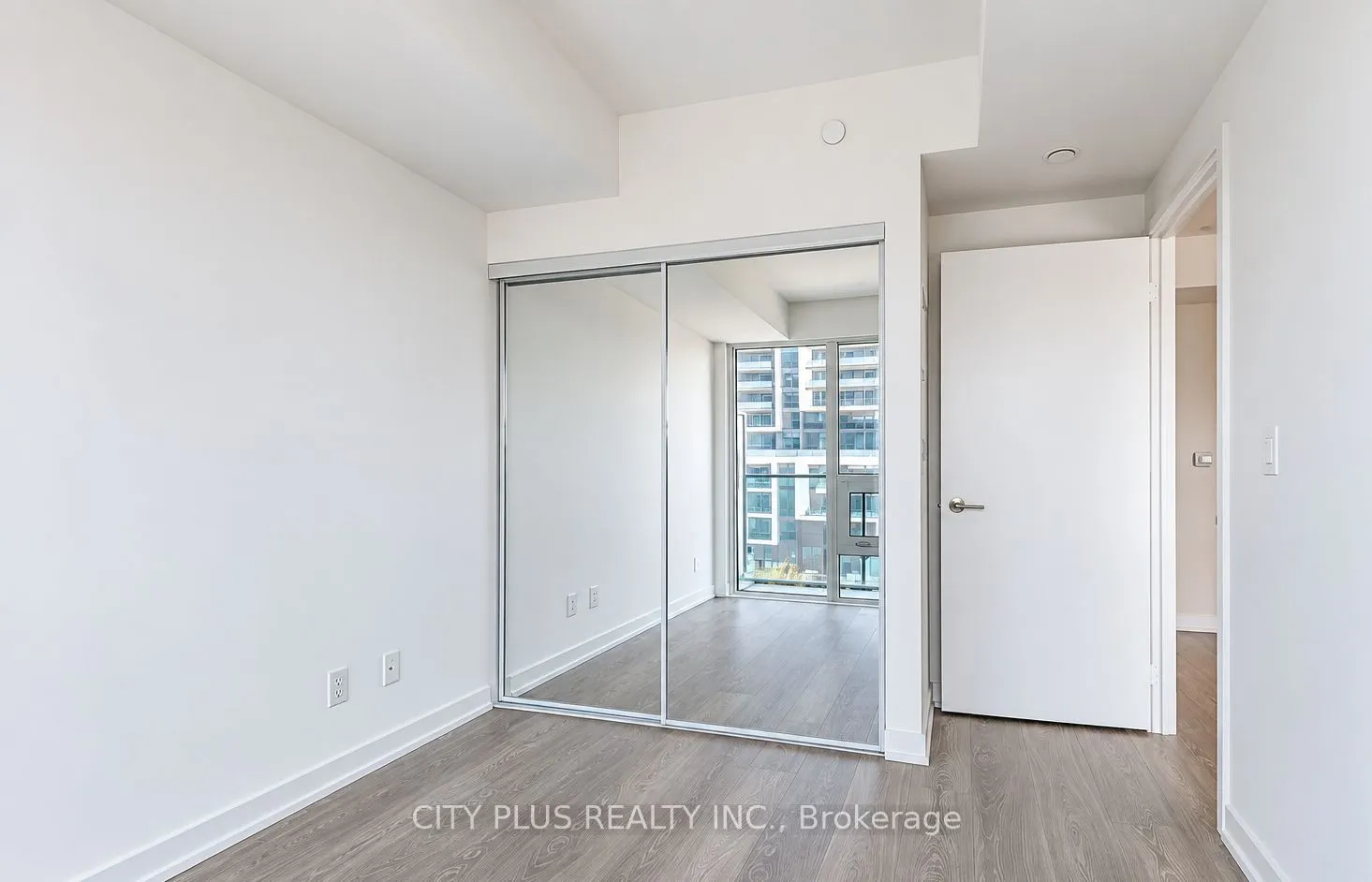 19 Western Battery Road #326