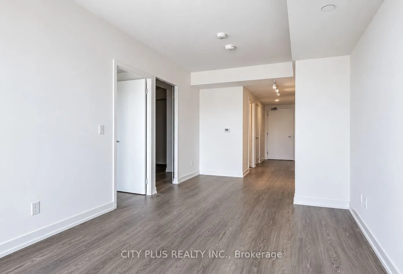 19 Western Battery Road #326