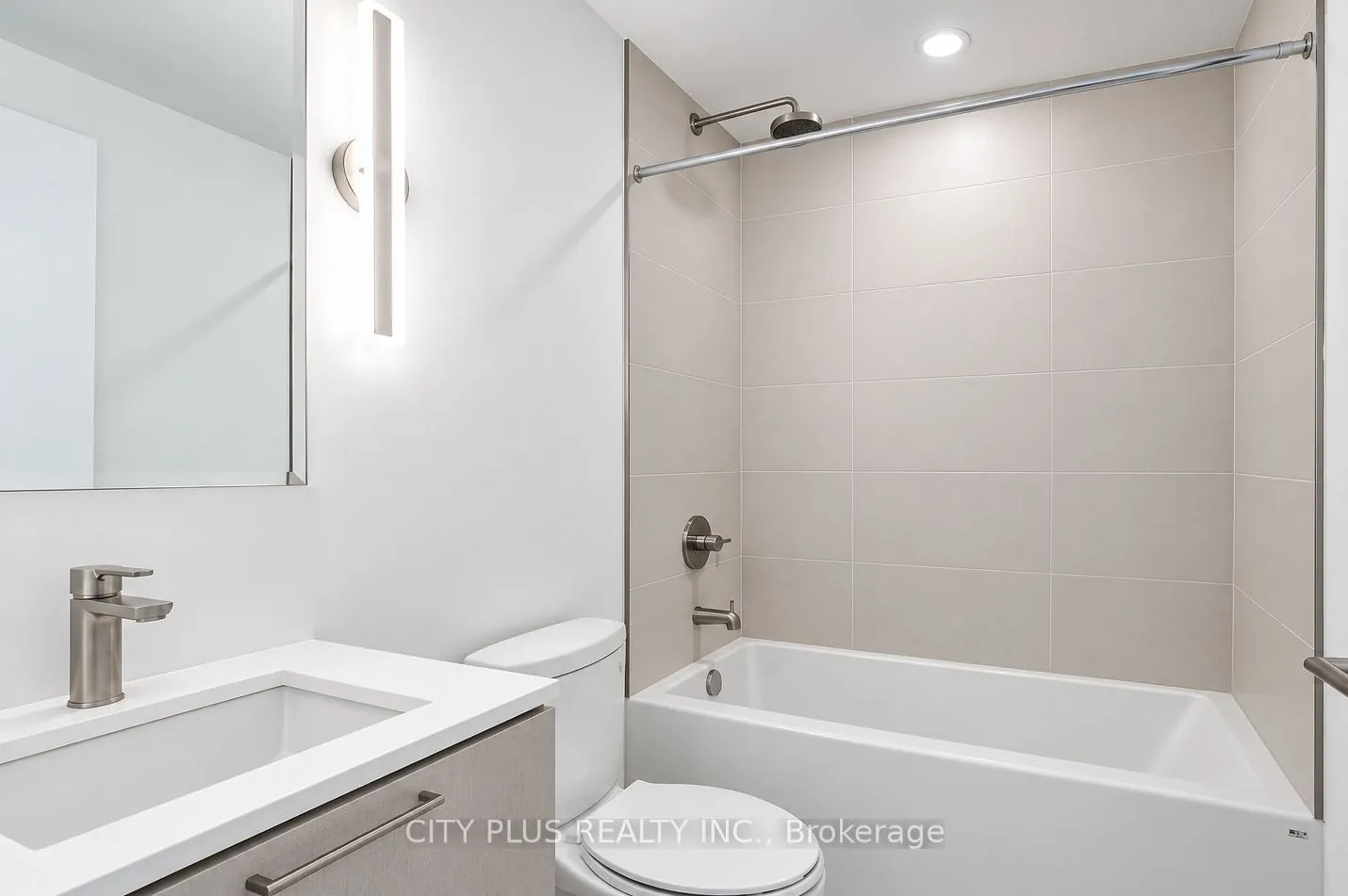 19 Western Battery Road #326