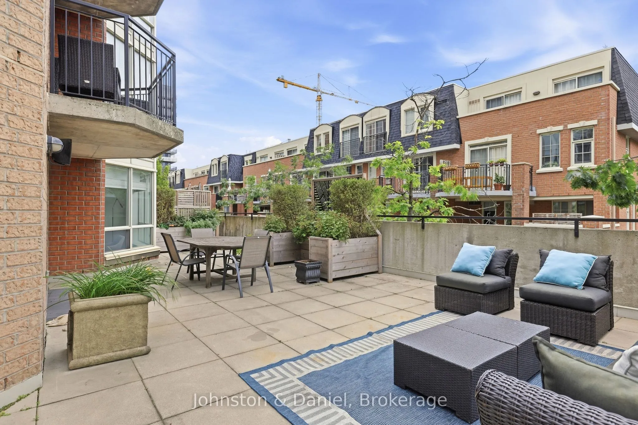 1000 King Street W #205